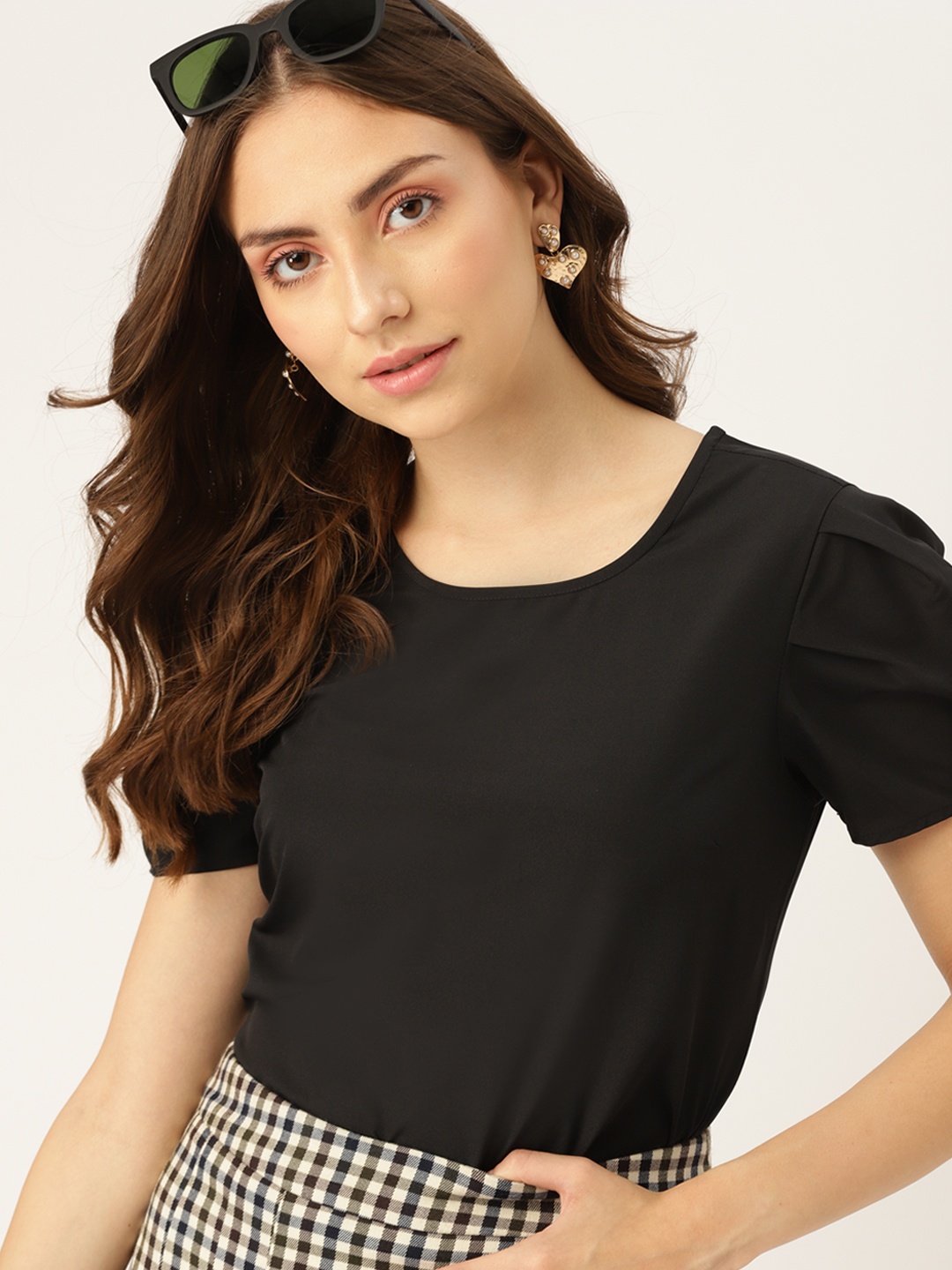 

DressBerry Black Solid Top