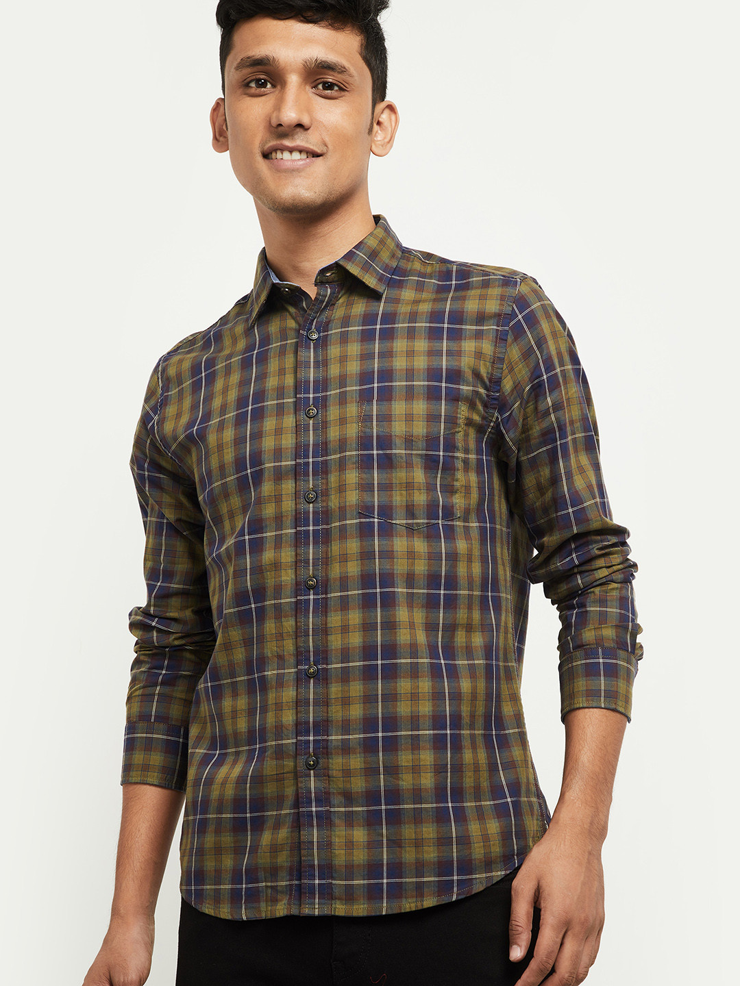 

max Men Olive Green & Navy Blue Checked Pure Cotton Casual Shirt