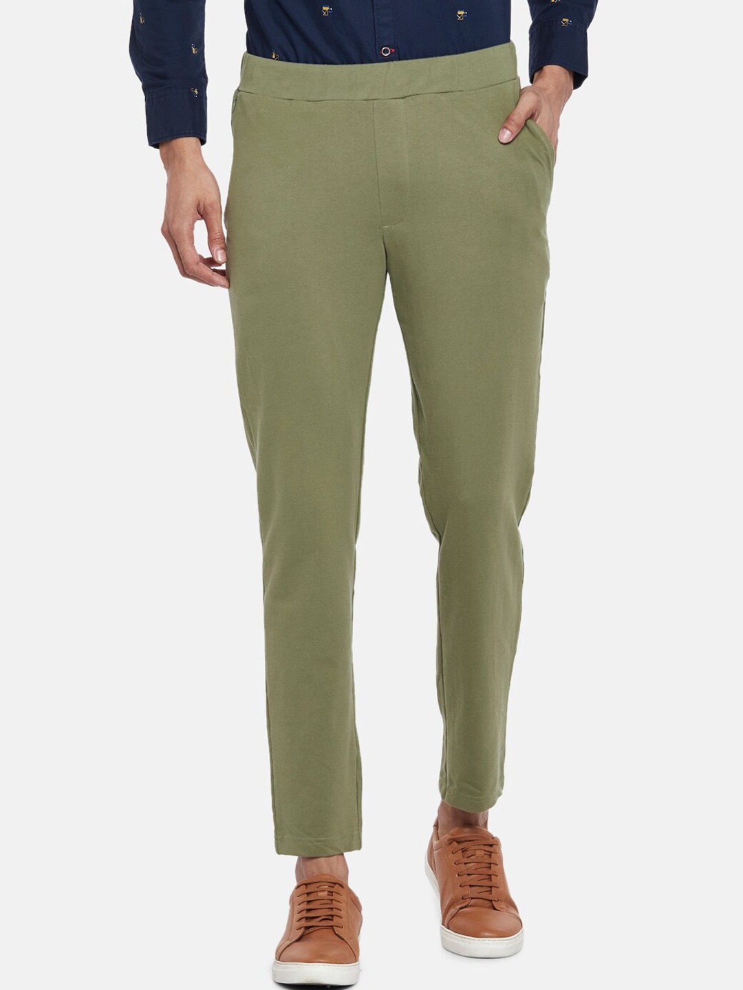 

Urban Ranger by pantaloons Men Olive Green Slim Fit Pure Cotton Chinos Trousers