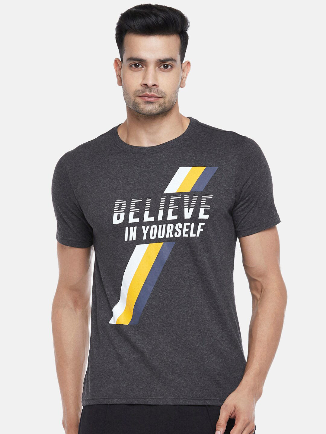 

Ajile by Pantaloons Men Charcoal Typography Printed Pure Cotton Slim Fit T-shirt