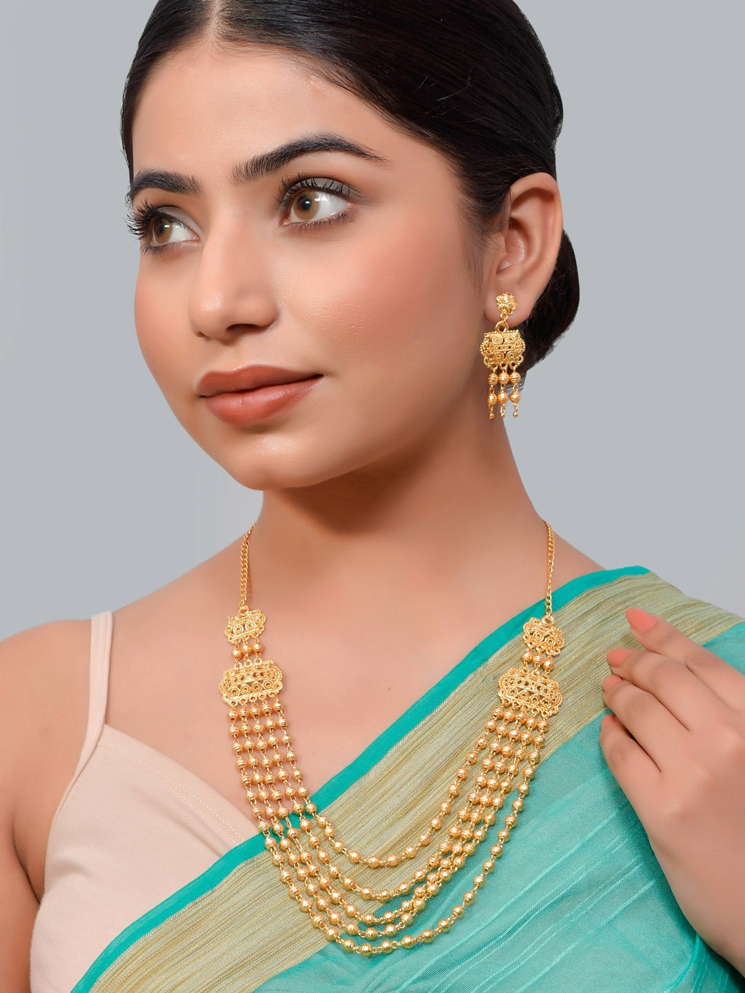 

Silvermerc Designs Gold-Plated Triple Layered Jewellery Set