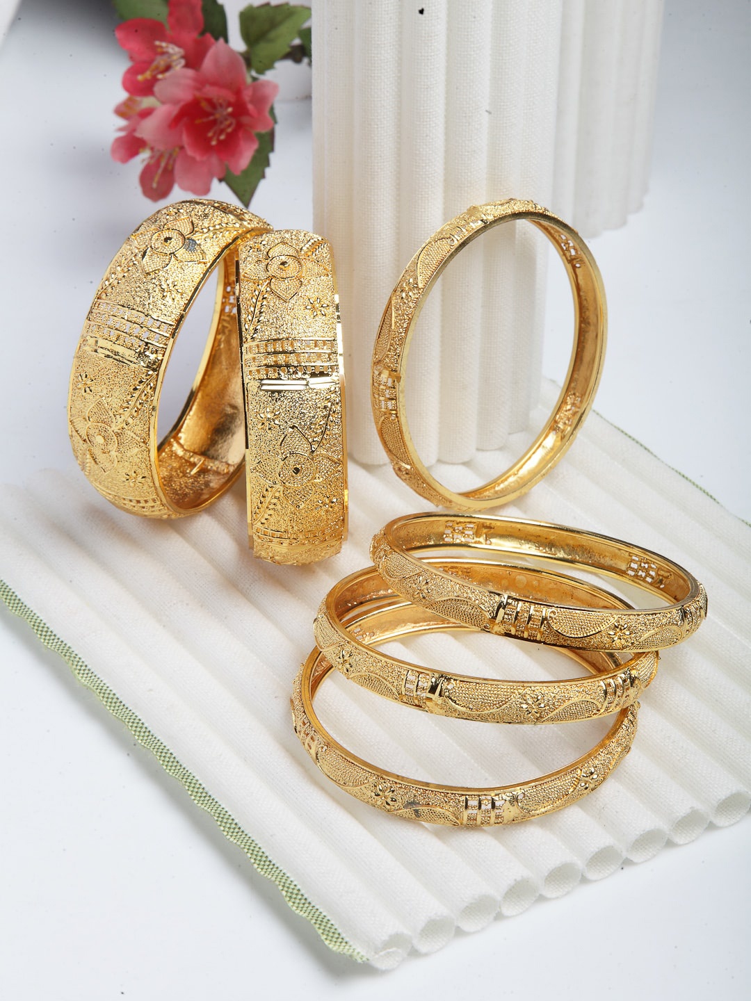 

ZENEME Set of 6 Gold-Plated Textured Handcrafted Bangles