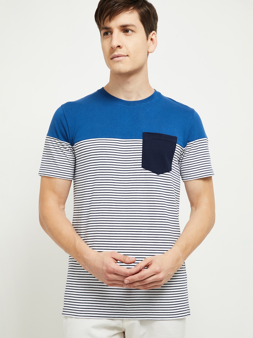 

max Men Blue & Black Striped Pockets T-shirt