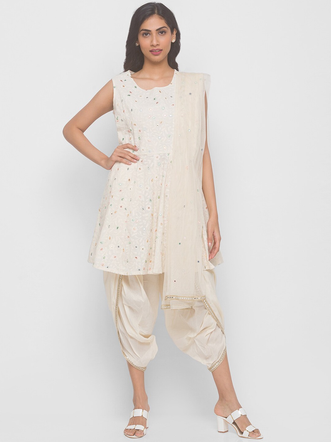 

ZOLA Women Cream-Coloured Floral Embroidered Pleated Thread Work Pure Cotton Kurta with Dhoti Pants & With