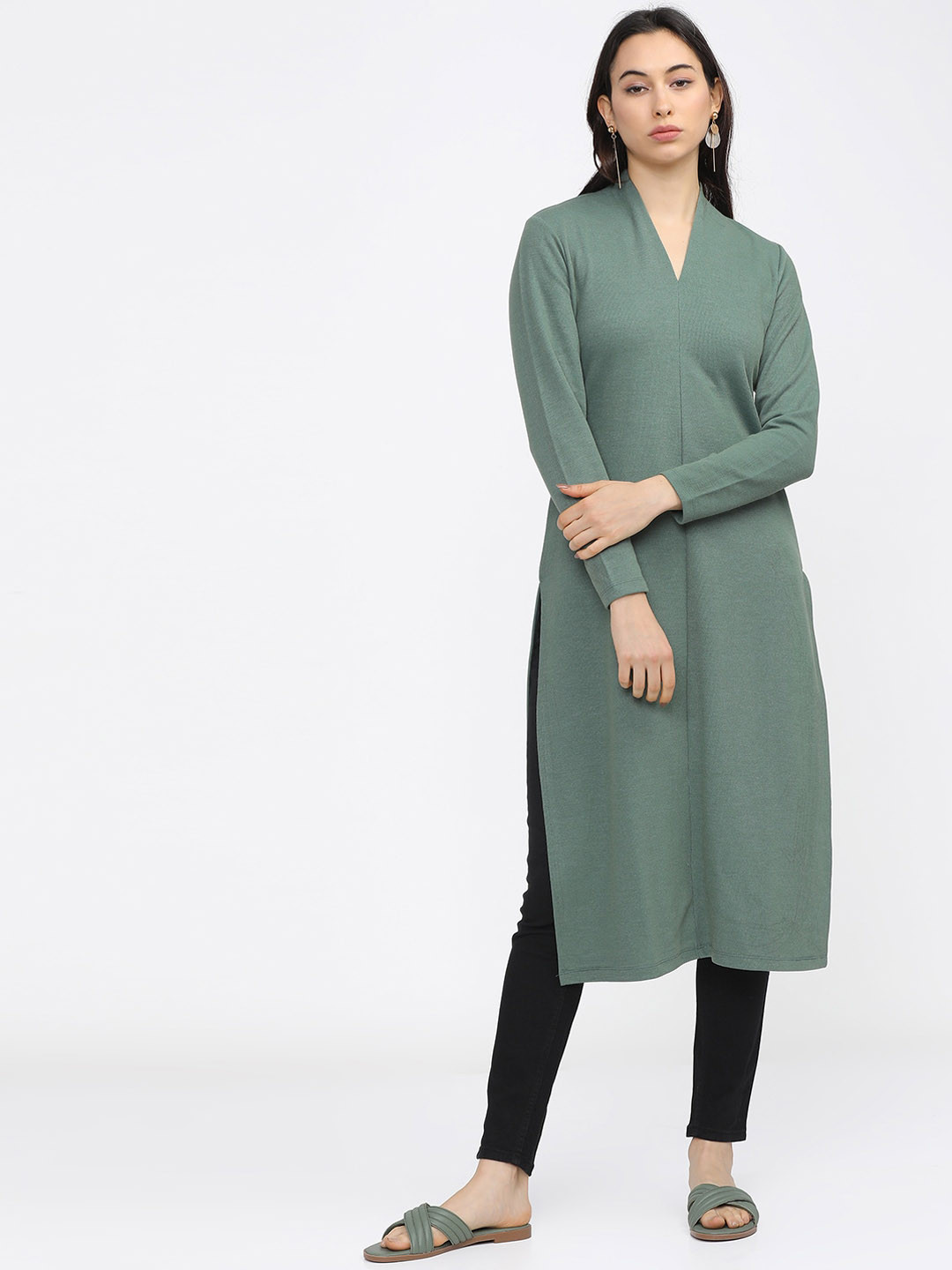 

Vishudh Women Green Kurta