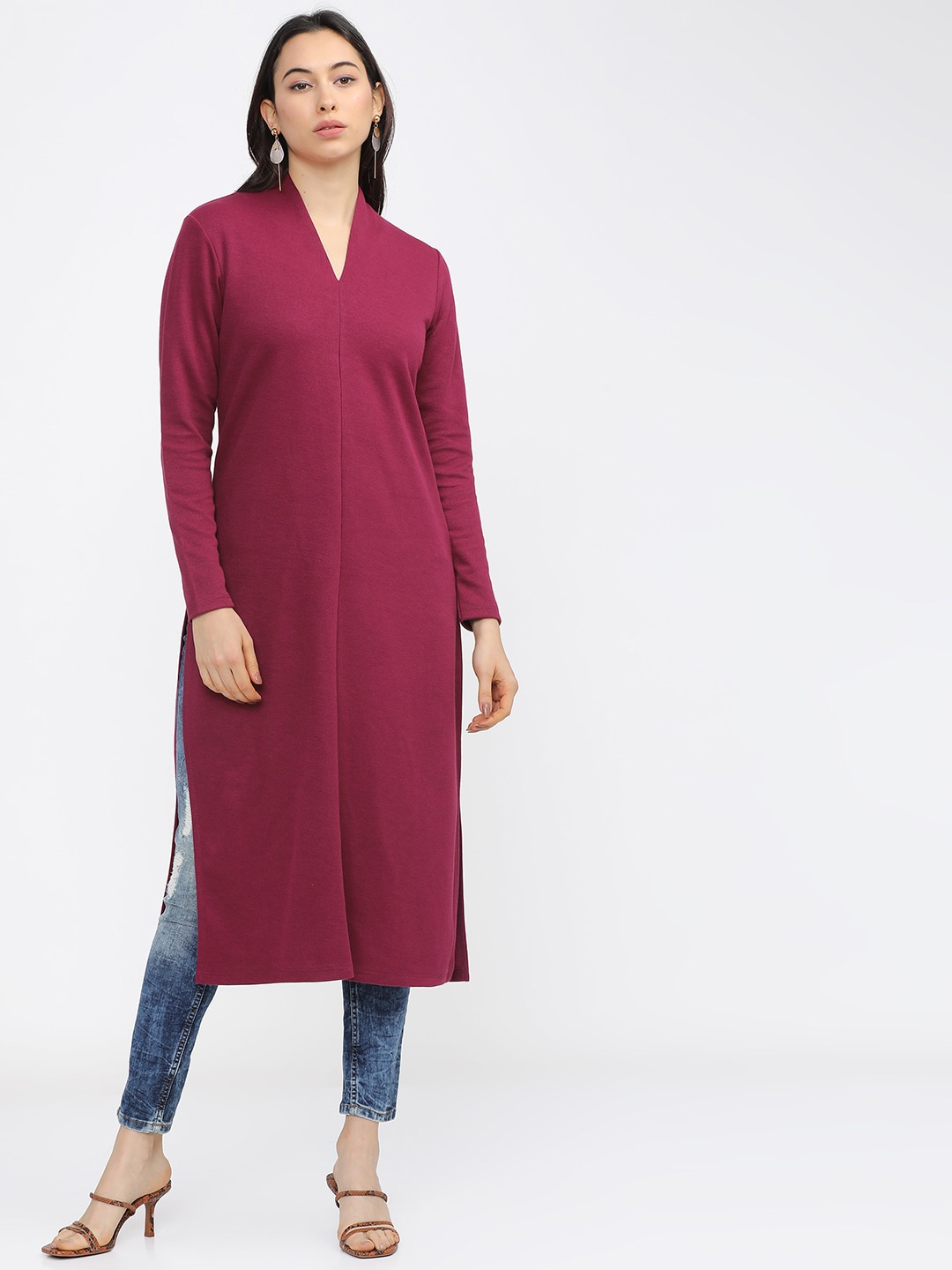 

Vishudh Women Pink Solid Straight Kurta