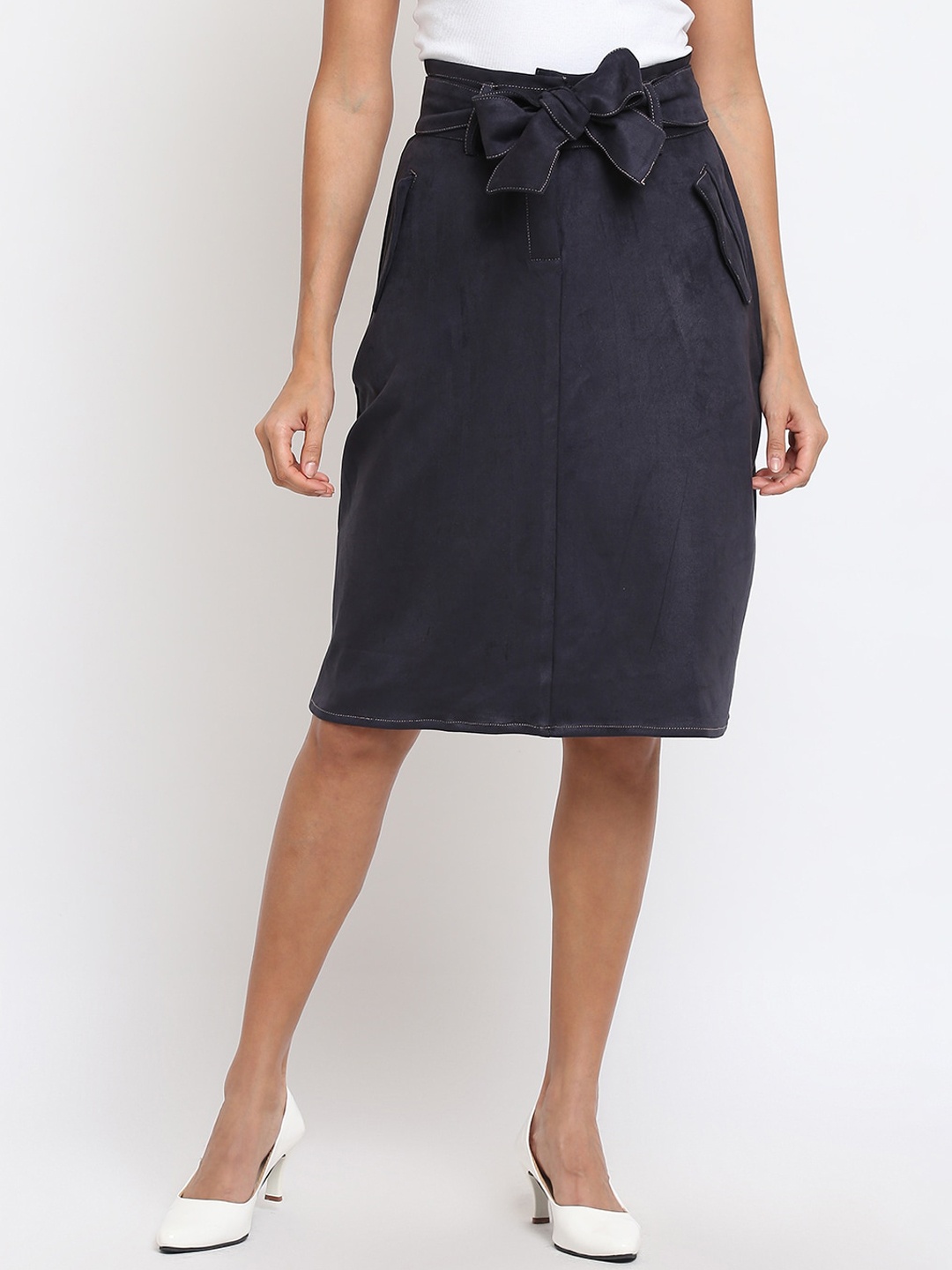 

am ma Women Navy Blue Solid Straight Knee-Length Skirt