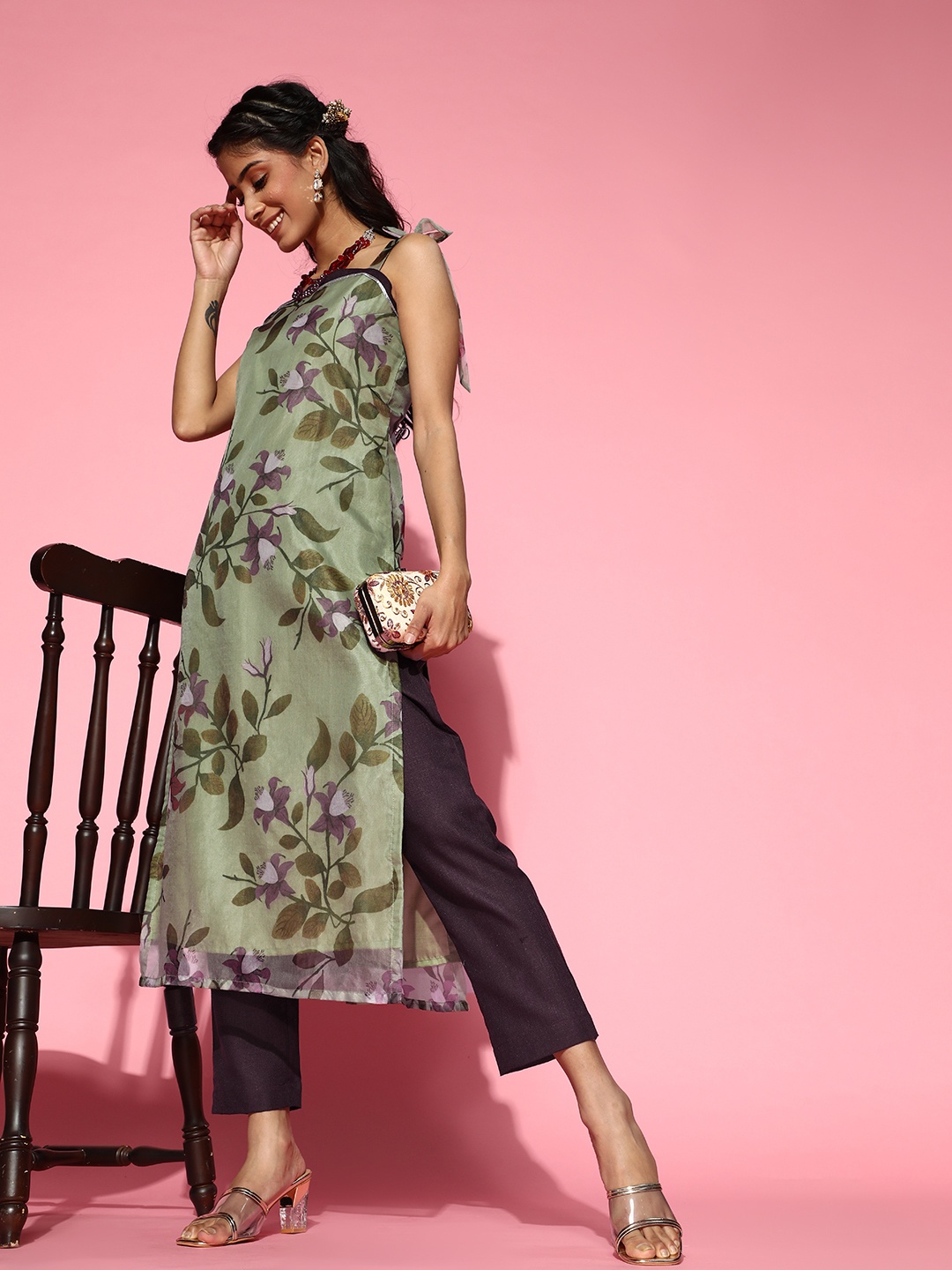 

Inddus Women Green Floral Organza Kurta with Pants