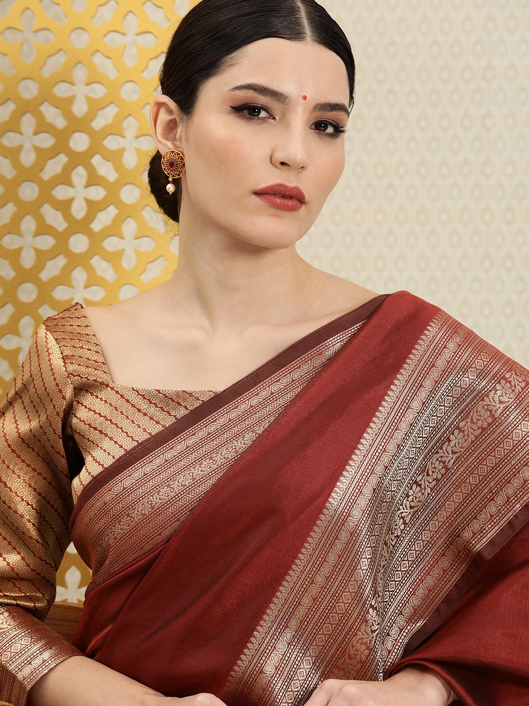 

House of Pataudi Maroon & Gold-Toned Ethnic Motifs Zari Organza Saree