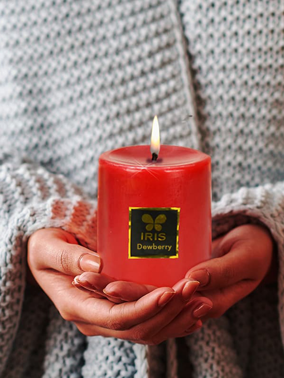 

Iris Red Solid Aesthetic Design Aromatic Pillar Candle