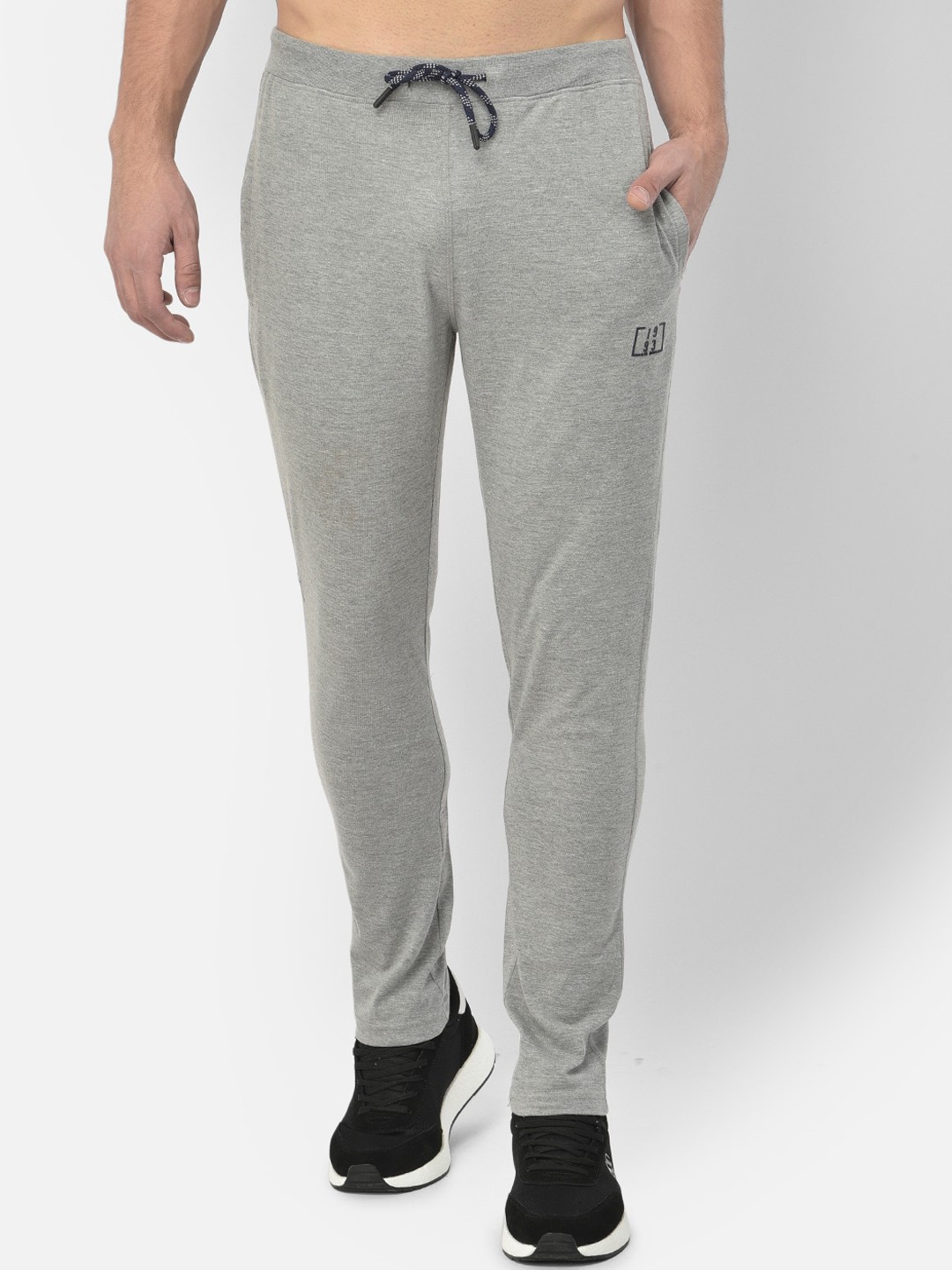 

Richlook Men Grey Melange Solid Track Pants