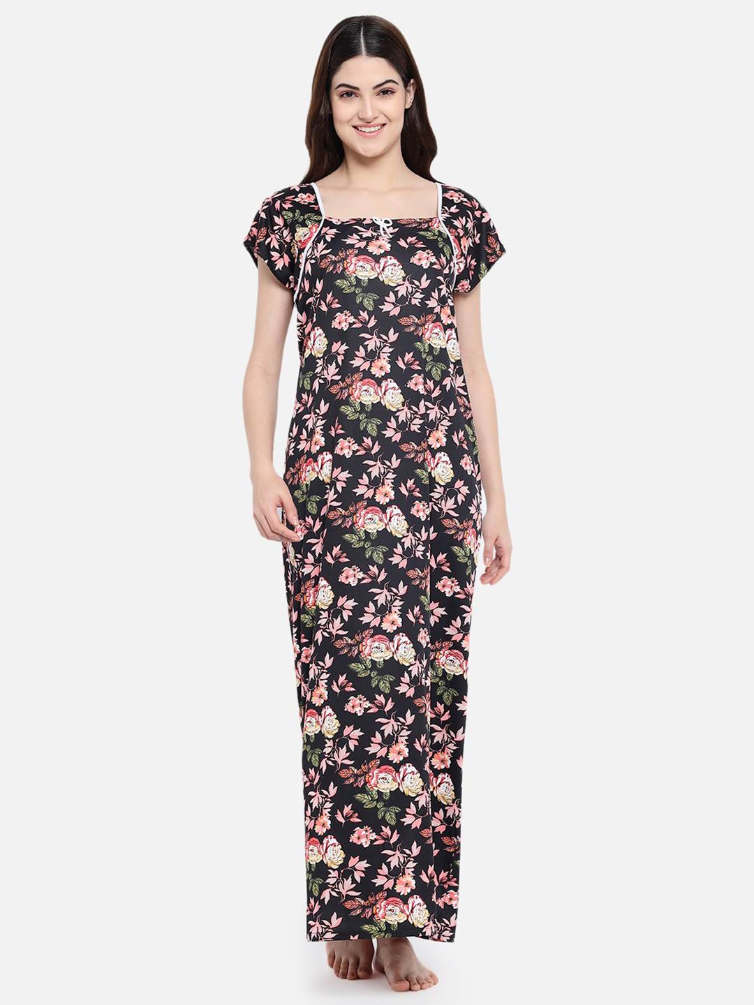 

Klamotten Peach-Coloured Printed Maxi Nightdress