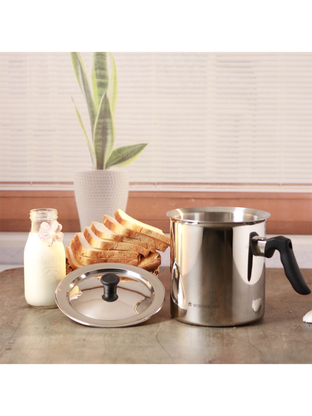 

Wonderchef Silver-Toned Solid Stainless Steel Milk Pan - 2.8 L