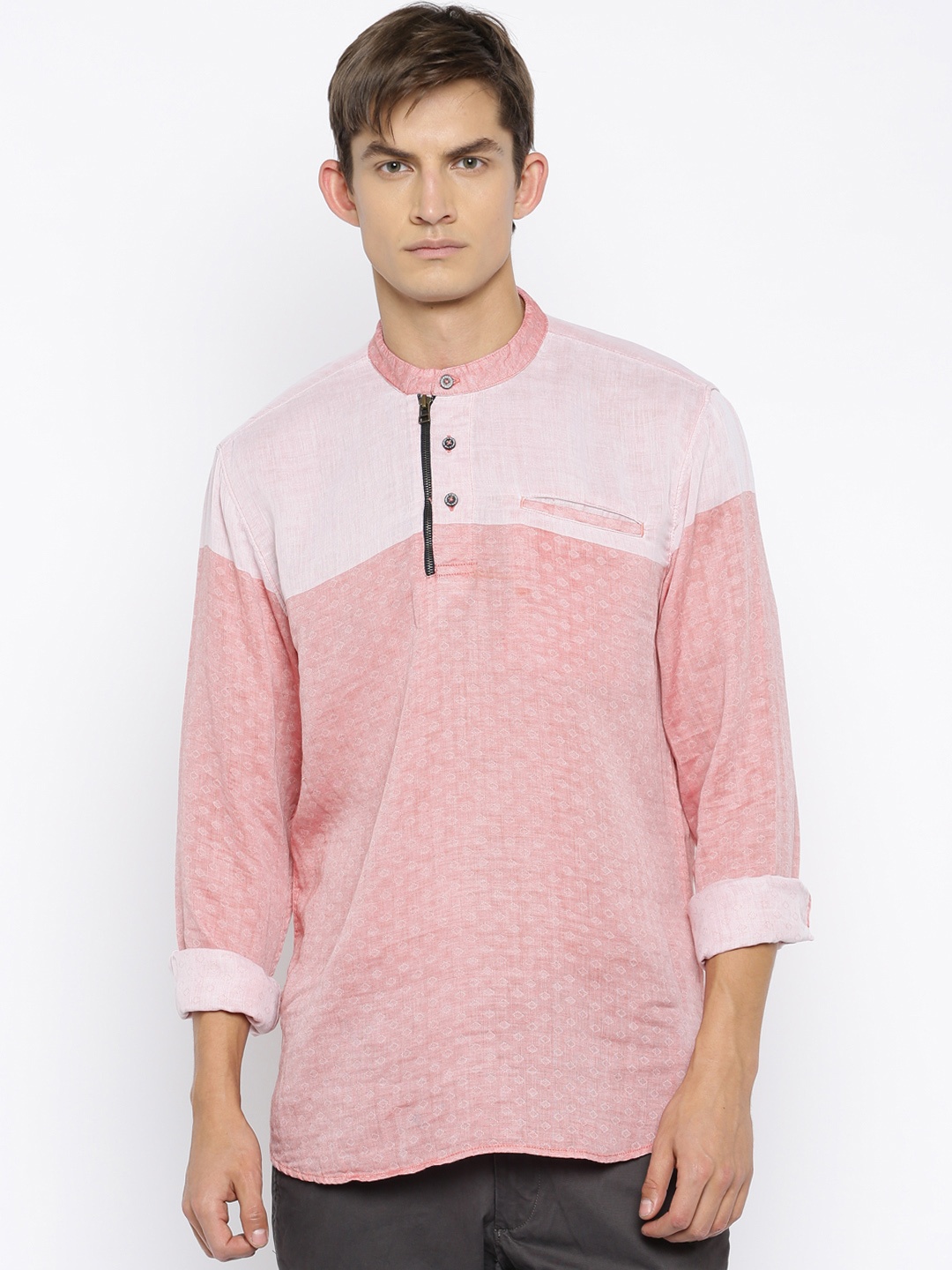 

The Indian Garage Co Men Red Woven Design Straight Kurta