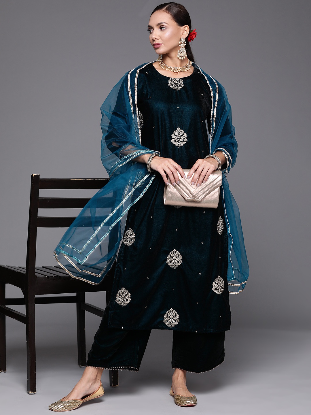 

Indo Era Women Navy Blue Ethnic Motifs Gotta Patti Velvet Kurta with Palazzos & Dupatta