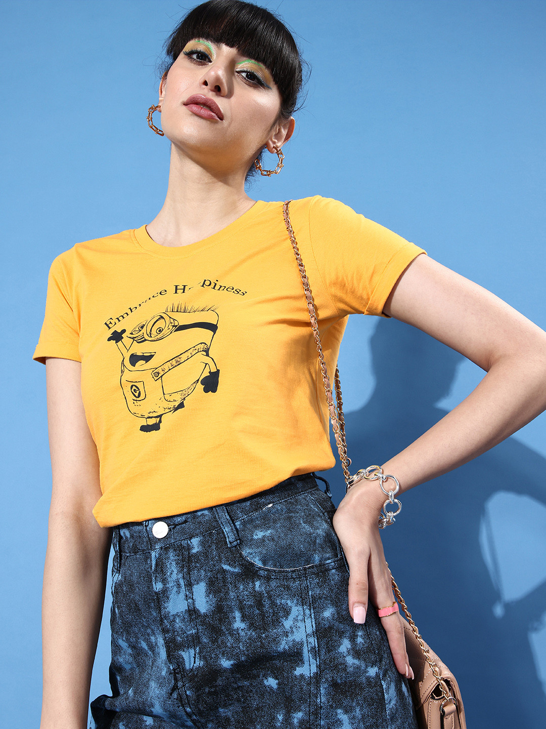 

Minions by Kook N Keech Women Yellow Minions Printed Pure Cotton T-shirt