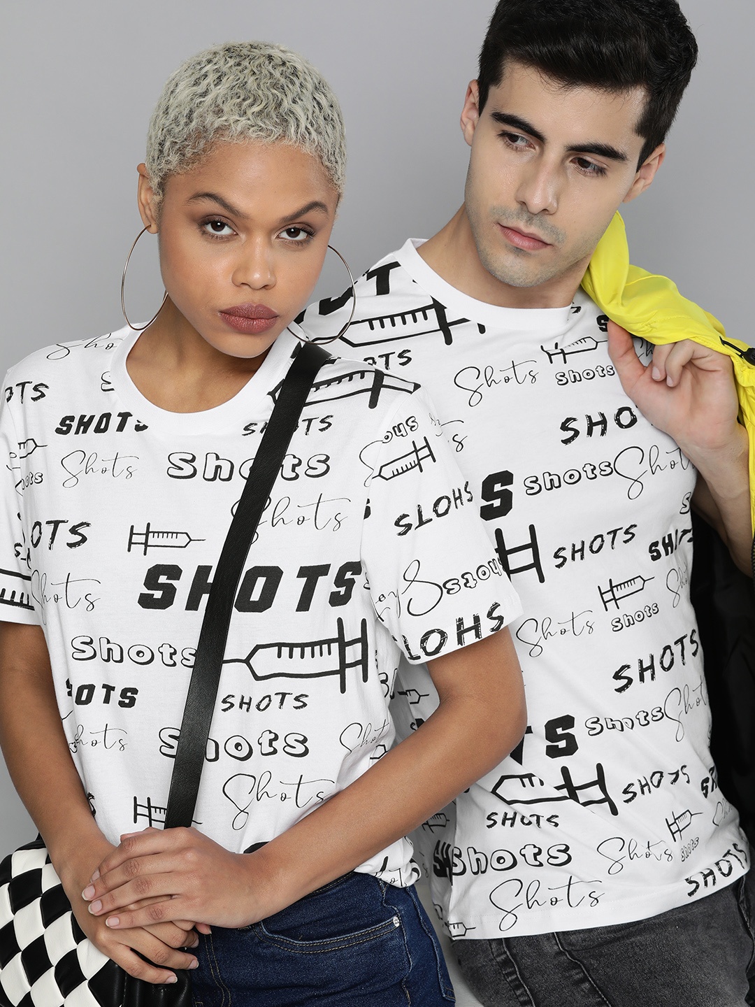 

Kook N Keech Unisex White & Black Typography Printed Pure Cotton Vax Vacay T-shirt