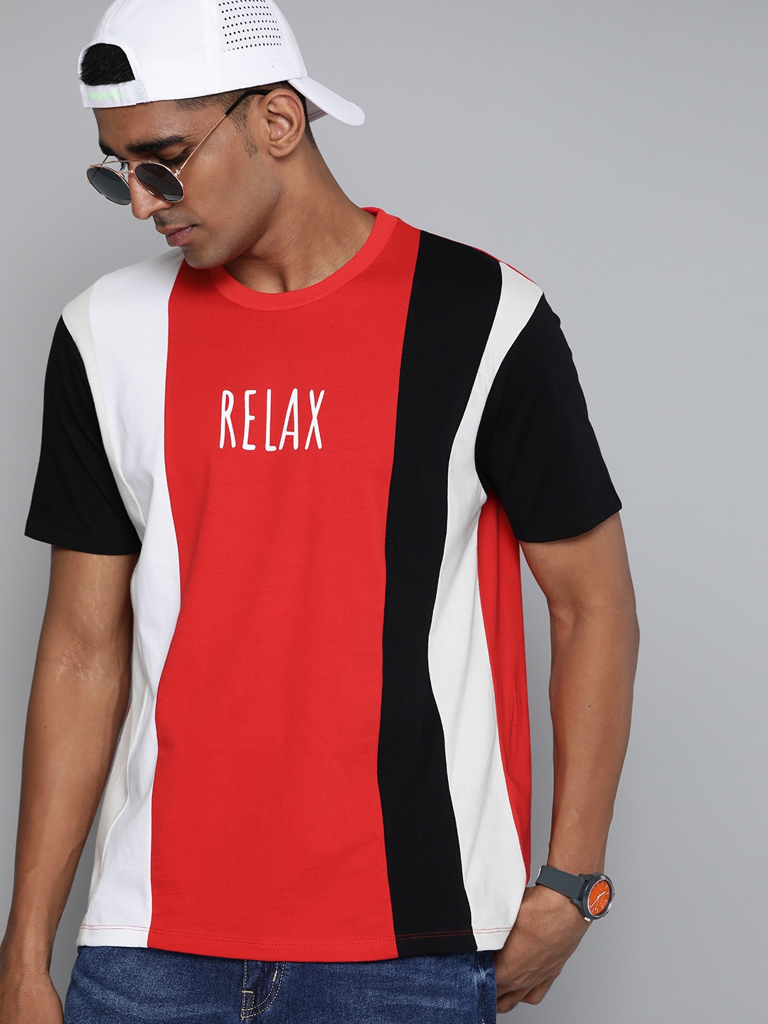 

Kook N Keech Men Red & White Pure Cotton Colourblocked T-shirt