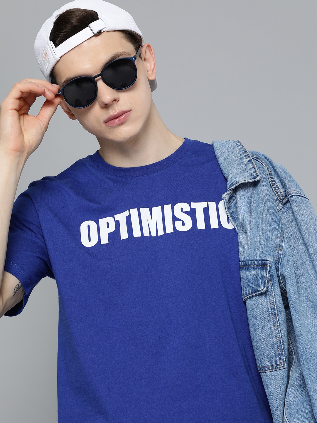 

Kook N Keech Men Blue & White Typography Printed T-shirt