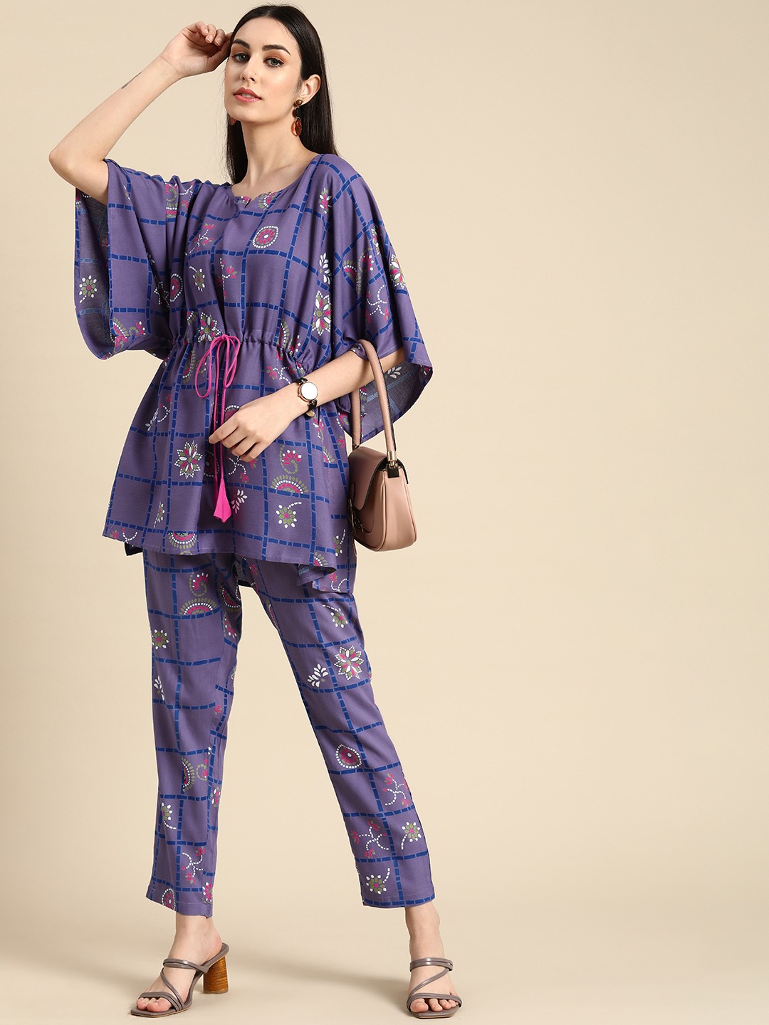 

Anouk Women Lavender & Blue Checked V Neck Kafta Style Kurta with Trousers