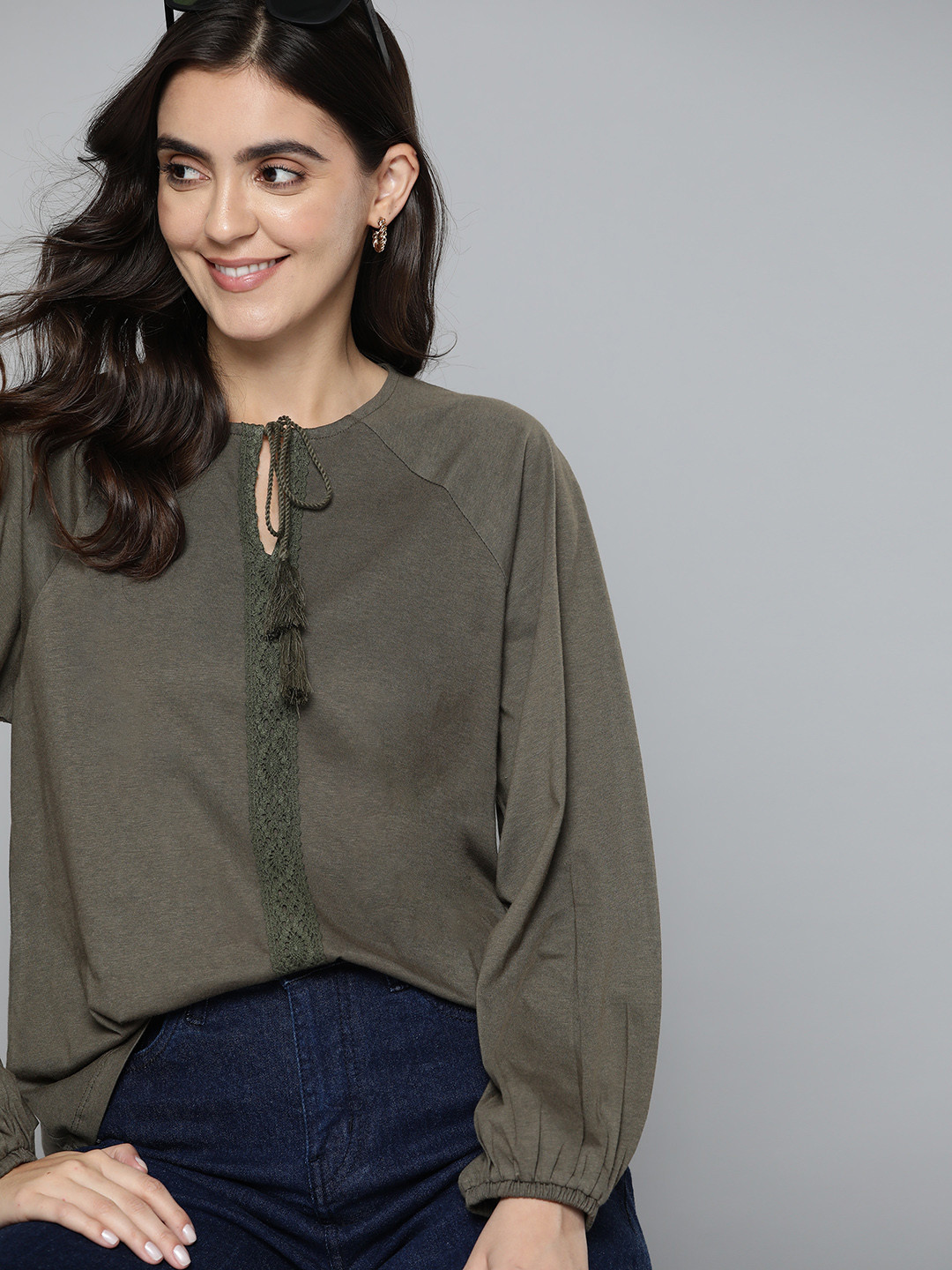 

Mast & Harbour Women Olive Green Solid Tie-Up Neck Top