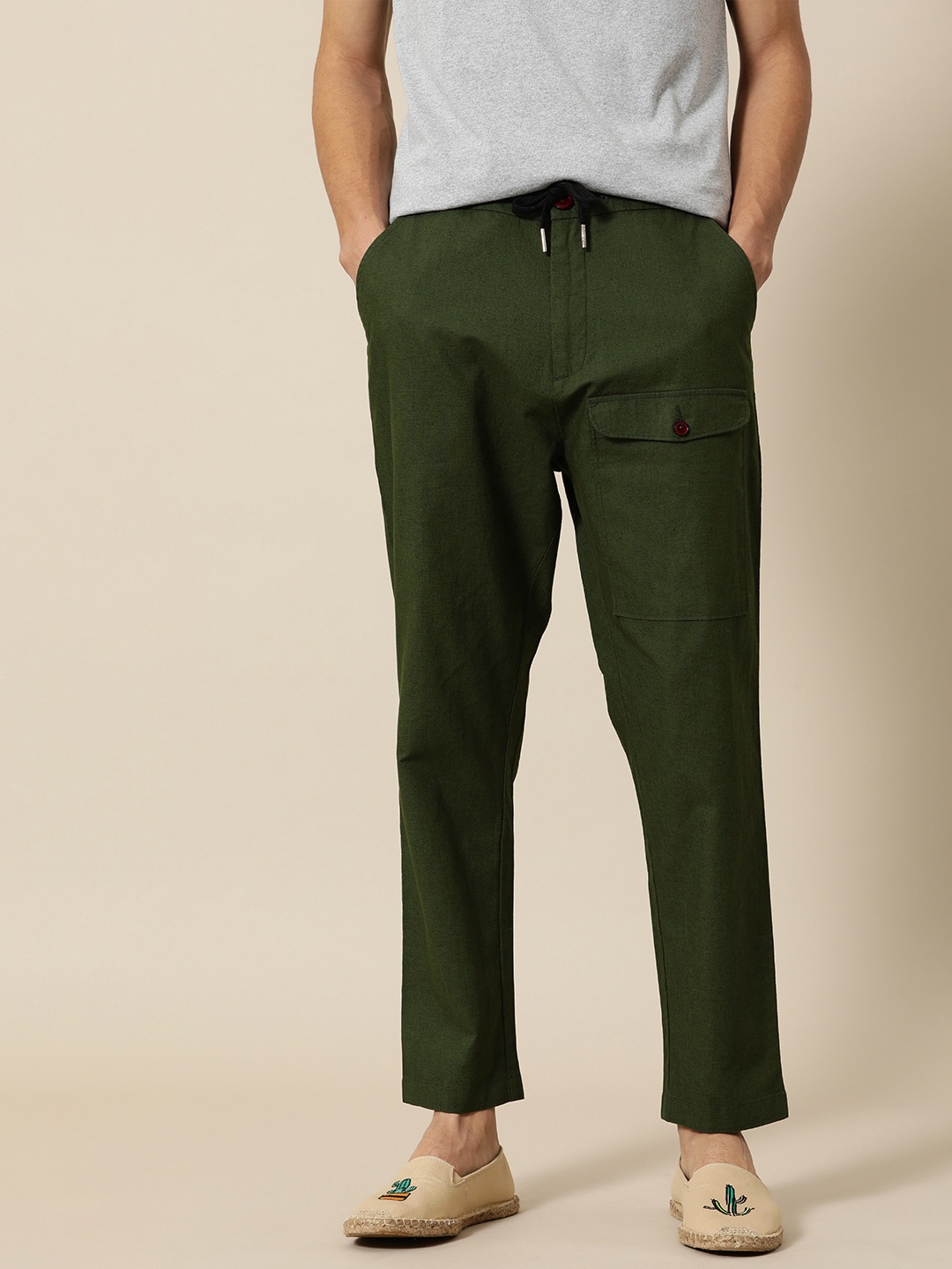 

Mr Bowerbird Men Olive Green Liberal Fit Trousers