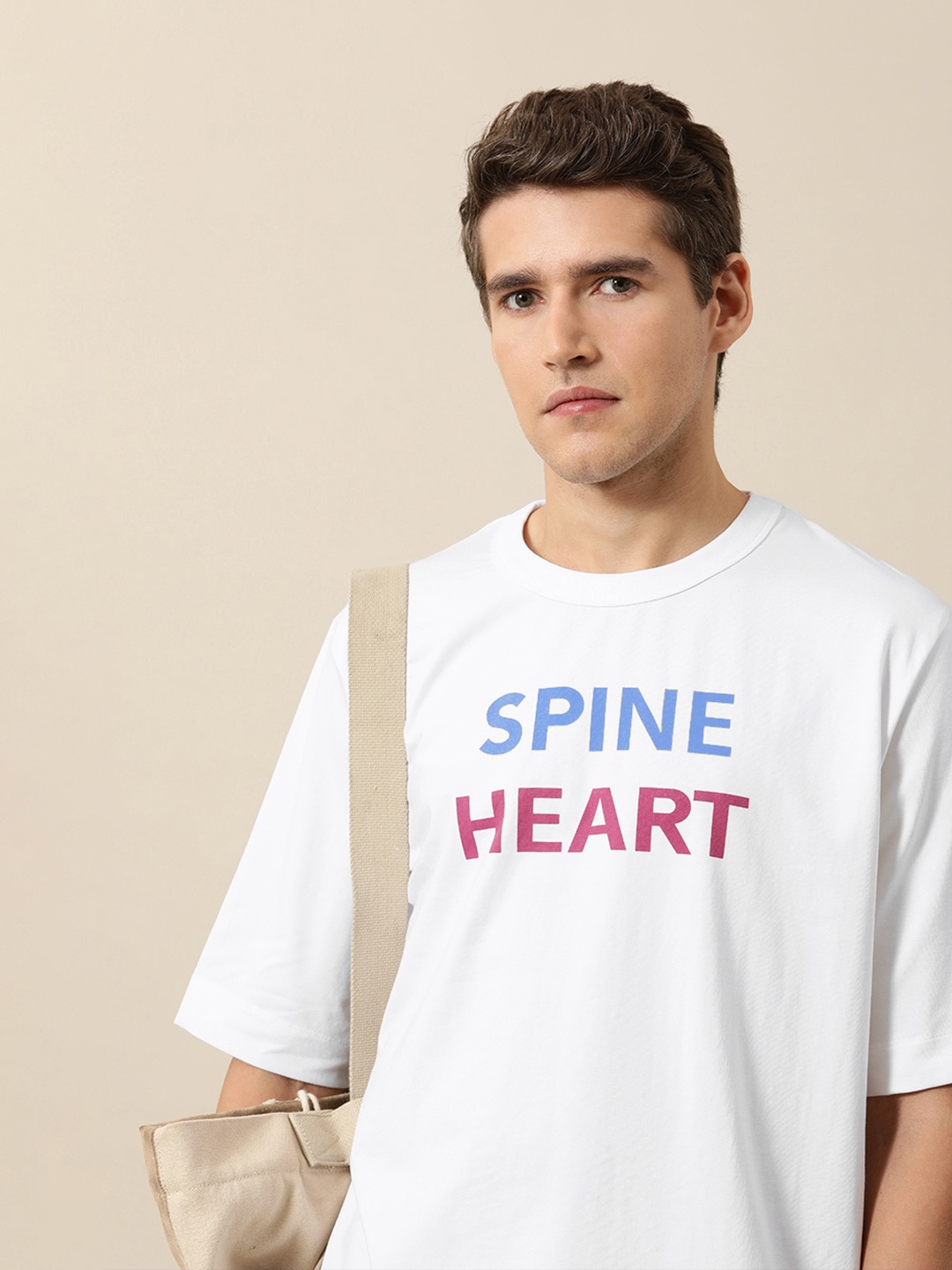 

Mr Bowerbird Men White & Blue Typography Printed Drop-Shoulder Sleeves T-shirt