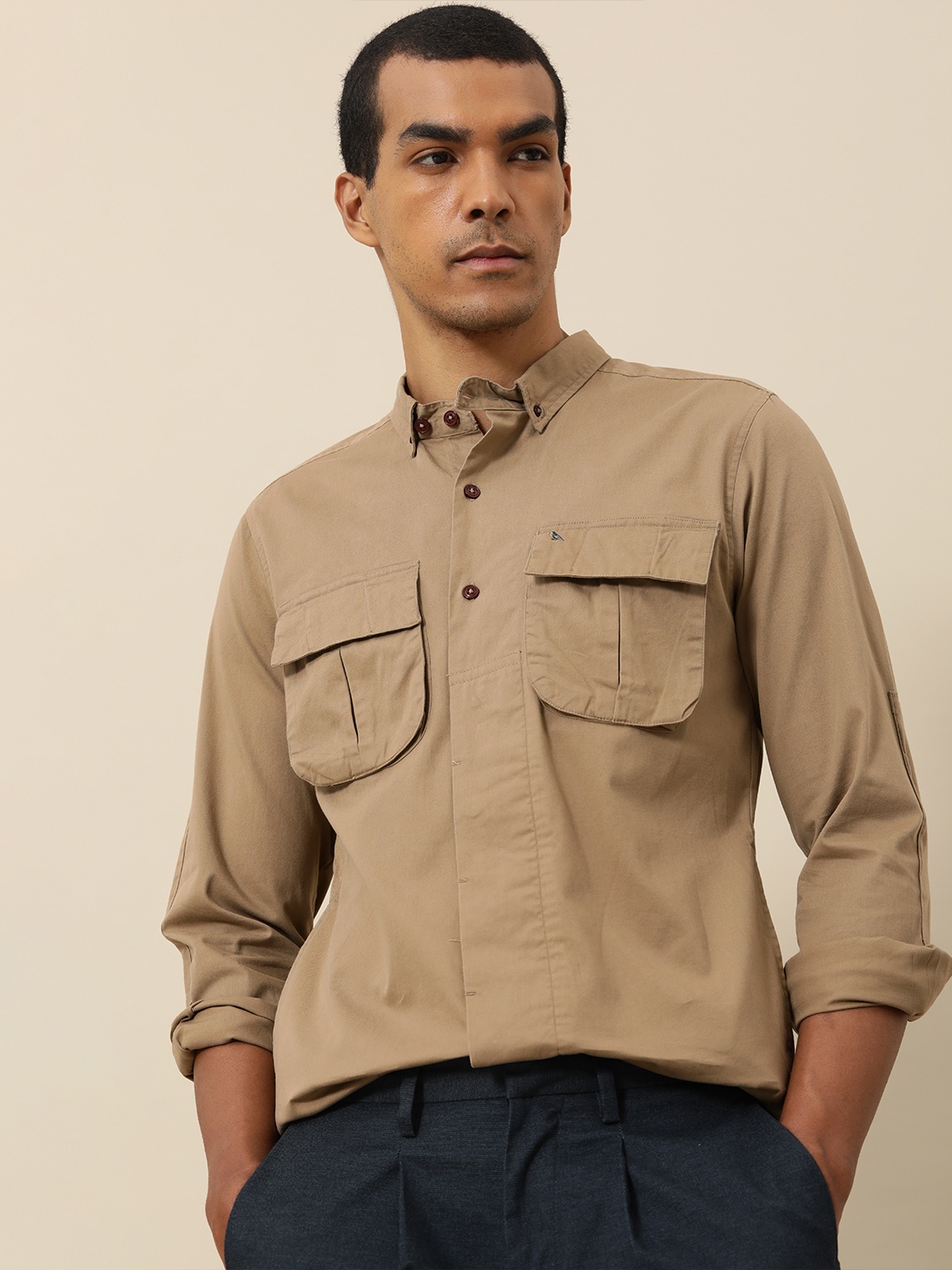 

Mr Bowerbird Men Beige Solid Tailored Fit Pure Cotton Casual Shirt