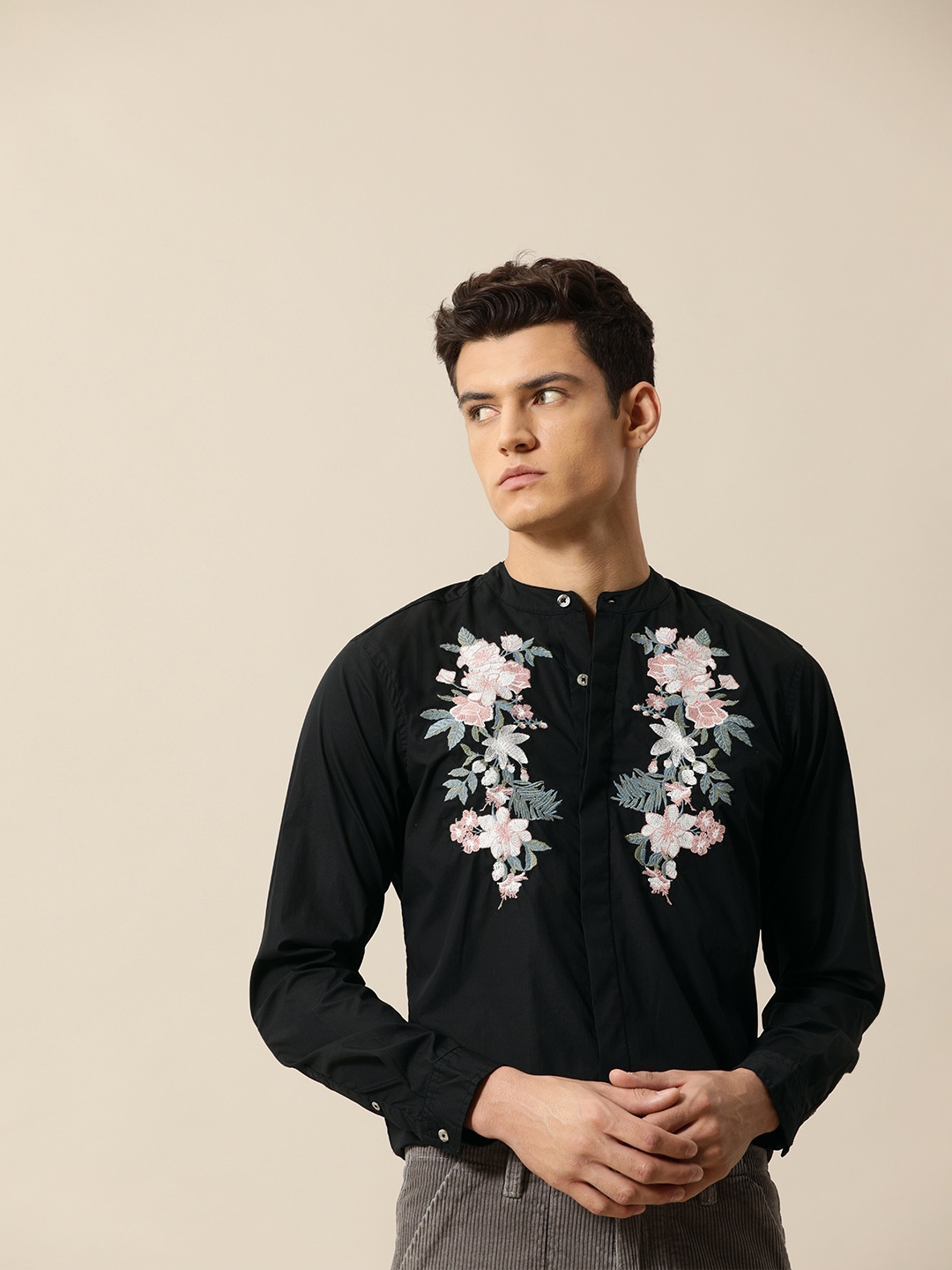 

Mr Bowerbird Men Black Floral Embroidered Detailed Casual Shirt