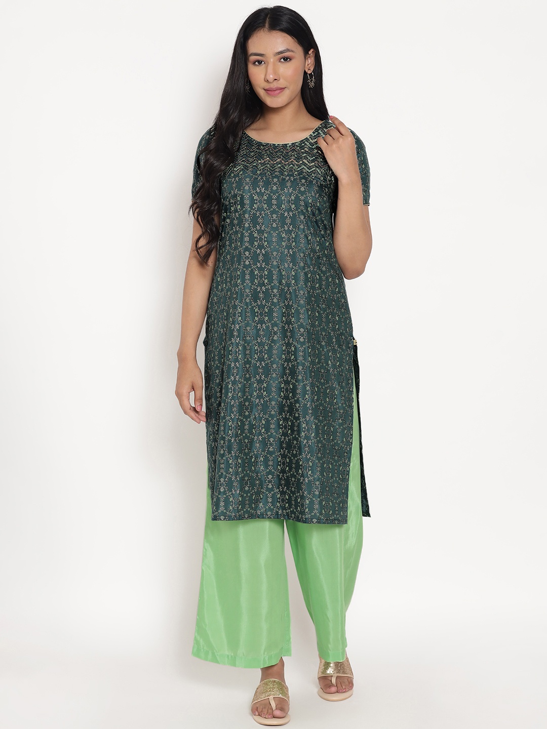 

AURELIA Women Green Ethnic Motifs Printed Regular Kurta with Palazzos