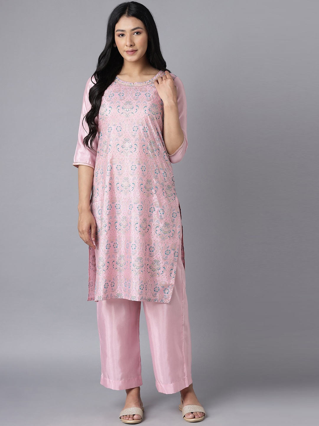 

AURELIA Women Pink Floral Embroidered Regular Sequinned Kurta with Palazzos