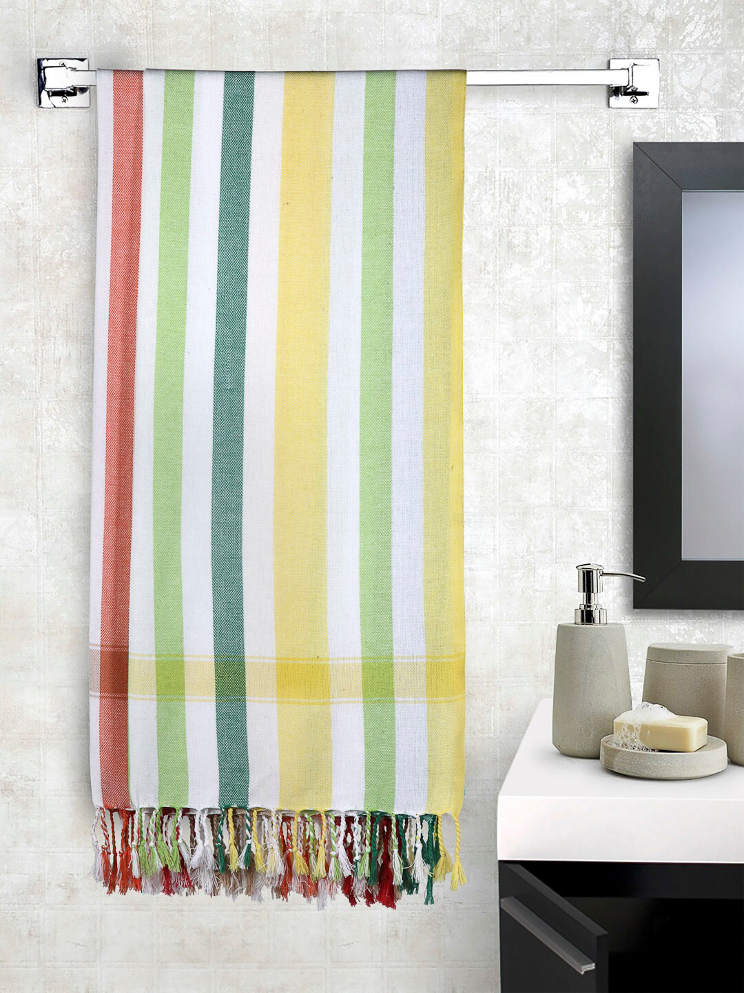 

Arrabi Set Of 2 White & Yellow Striped 210 GSM Cotton Bath Towels