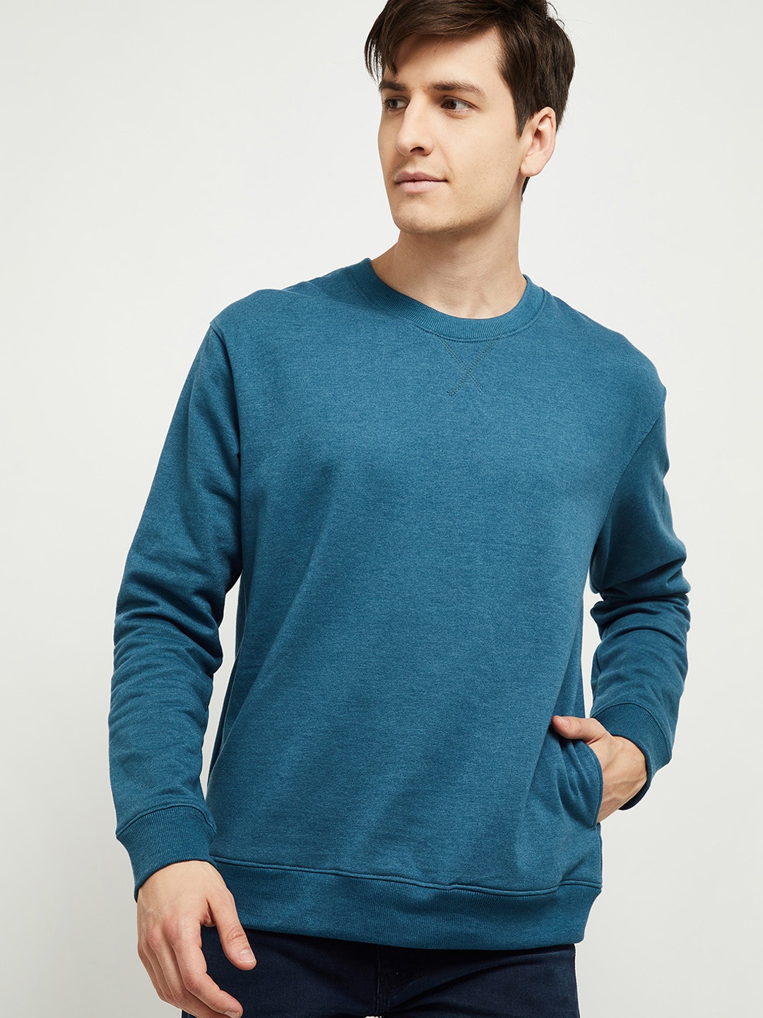 

max Men Blue Sweatshirt