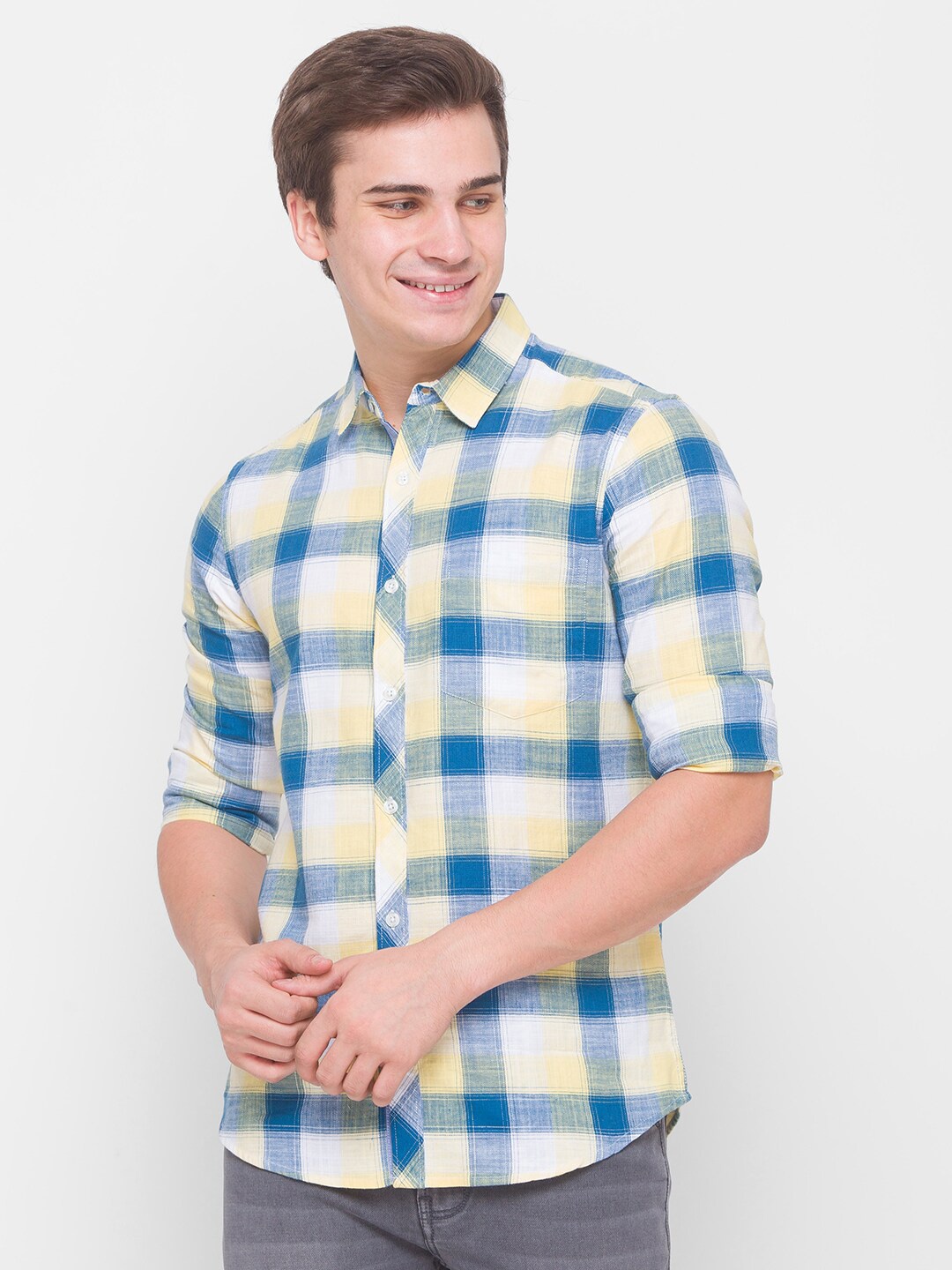 

Globus Men Yellow & Blue Opaque Checked Cotton Casual Shirt