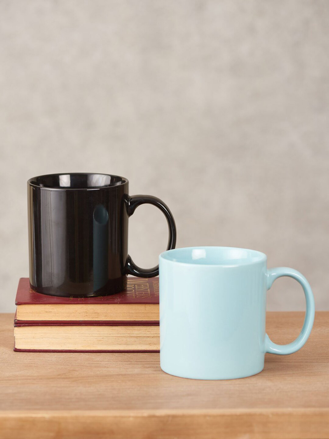 

THEDECORKART Set of 2 Blue & Black Solid Ceramic Glossy Mugs