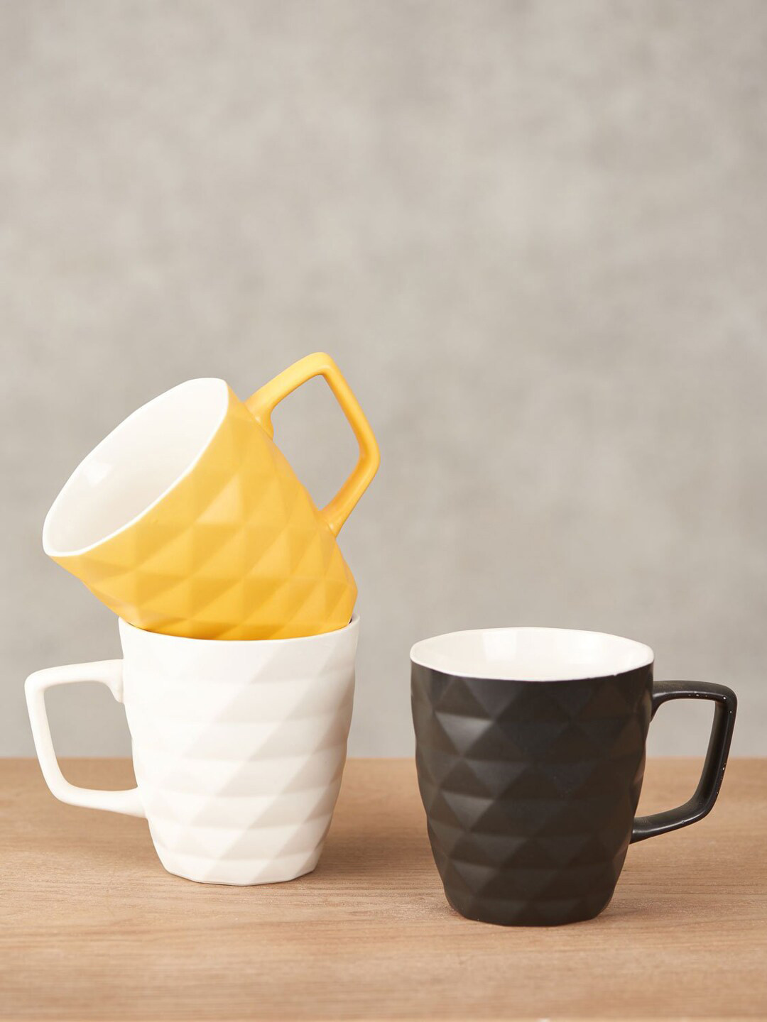 

THEDECORKART Set of 3 Textured Ceramic Glossy Mugs, White