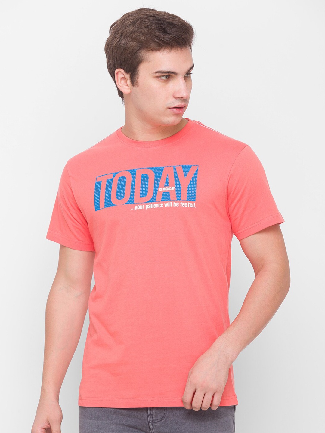

Globus Men Coral Typography Printed Applique T-shirt