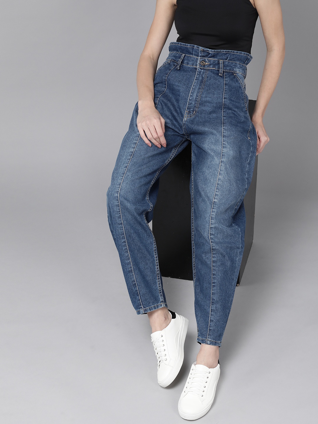 

Roadster Women Navy Blue Tapered Fit High-Rise Light Fade Jeans