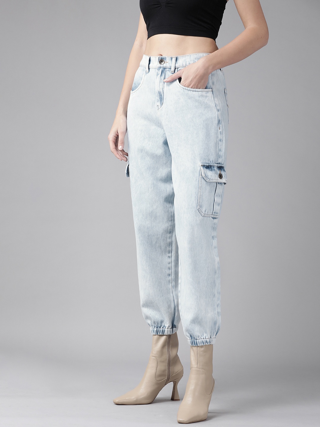 

The Roadster Lifestyle Co Women Blue Pure Cotton High-Rise Jogger Jeans