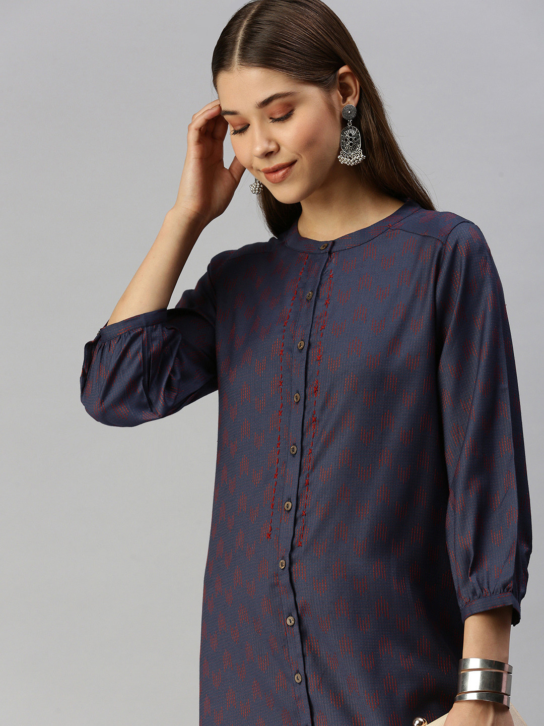 

Global Desi Women Blue Solid Kurta