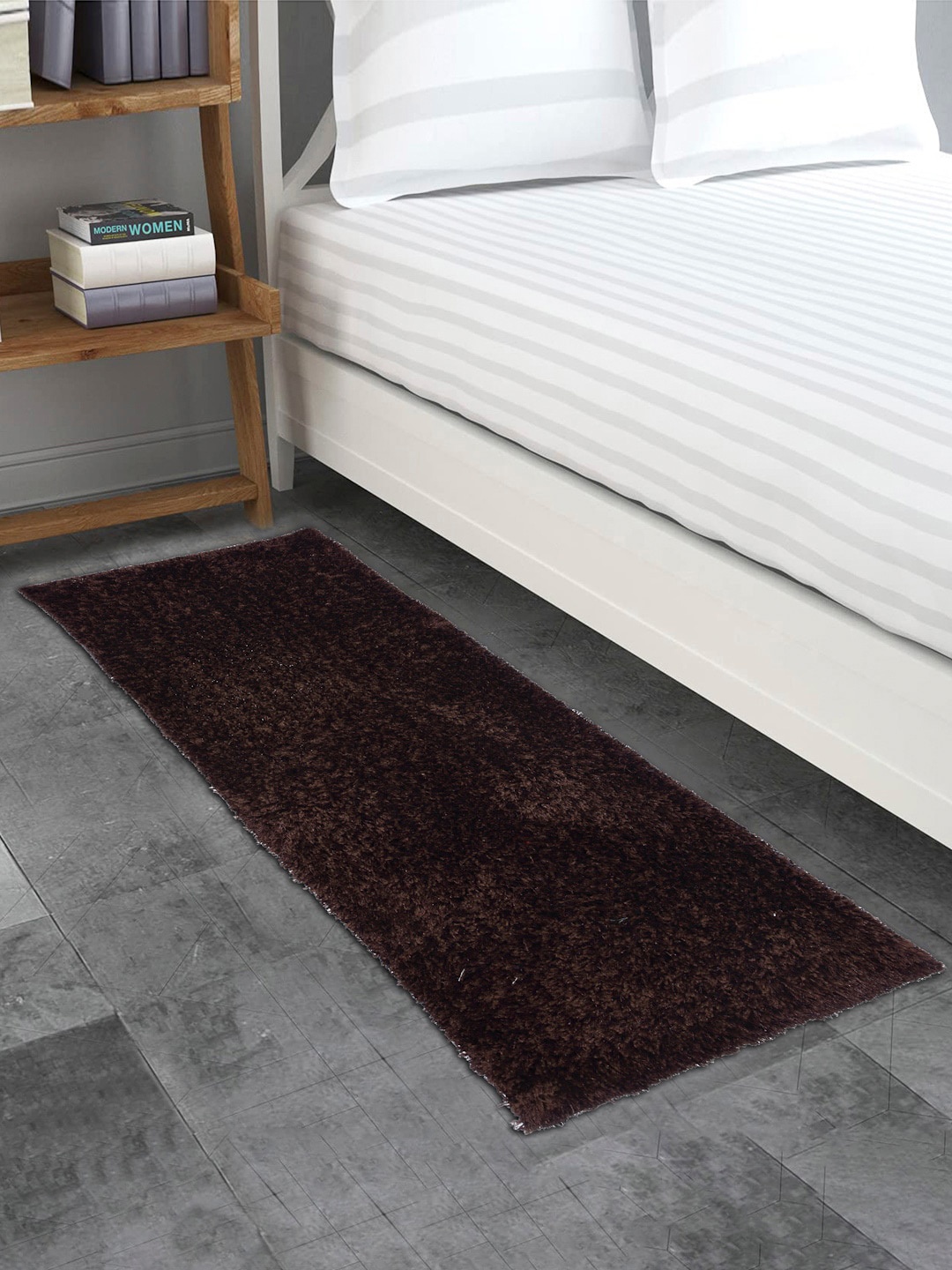 

Arrabi Brown Solid Bed Runner