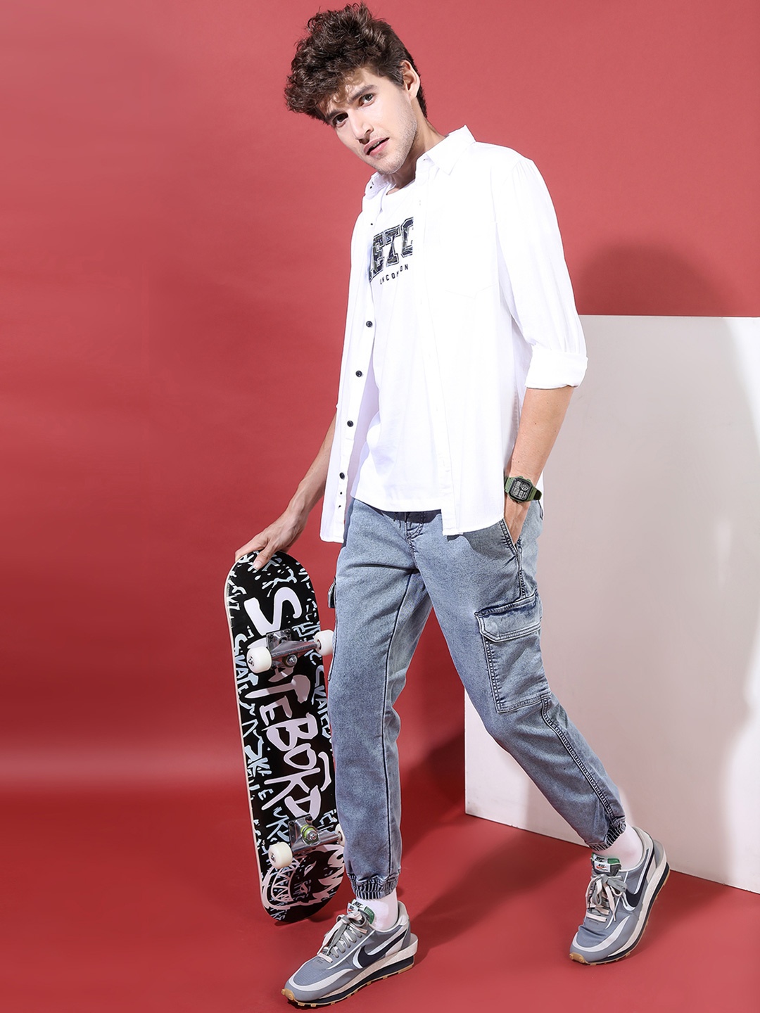

KETCH Men Blue Jogger Heavy Fade Stretchable Jeans