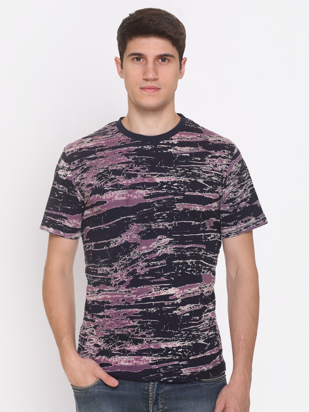 

Obaan Men Blue Printed Casual T-shirt