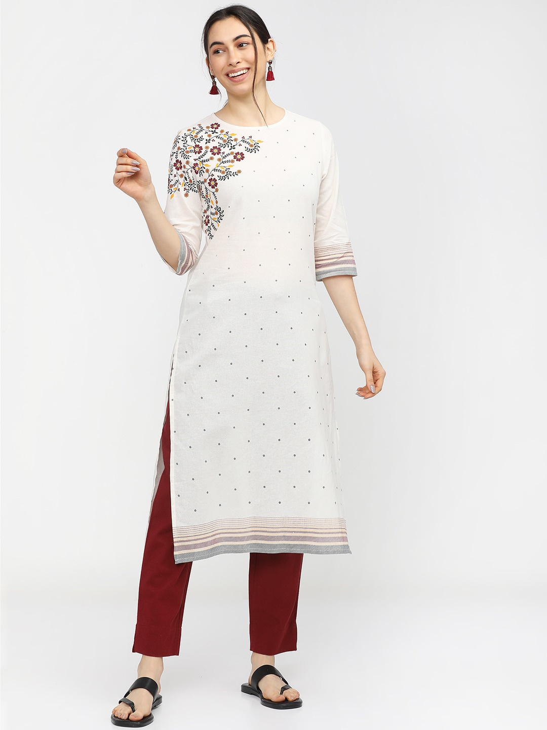 

Vishudh Women White & Maroon Floral Embroidered Straight Kurta