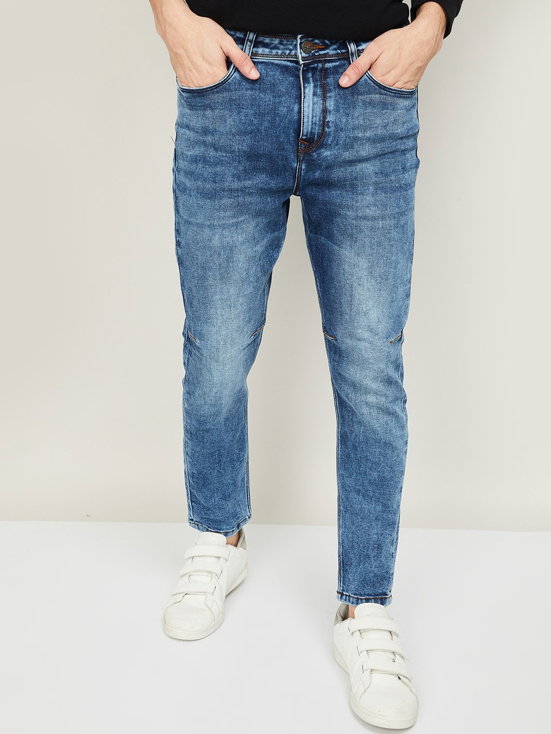 

Forca by Lifestyle Men Blue Heavy Fade Jeans