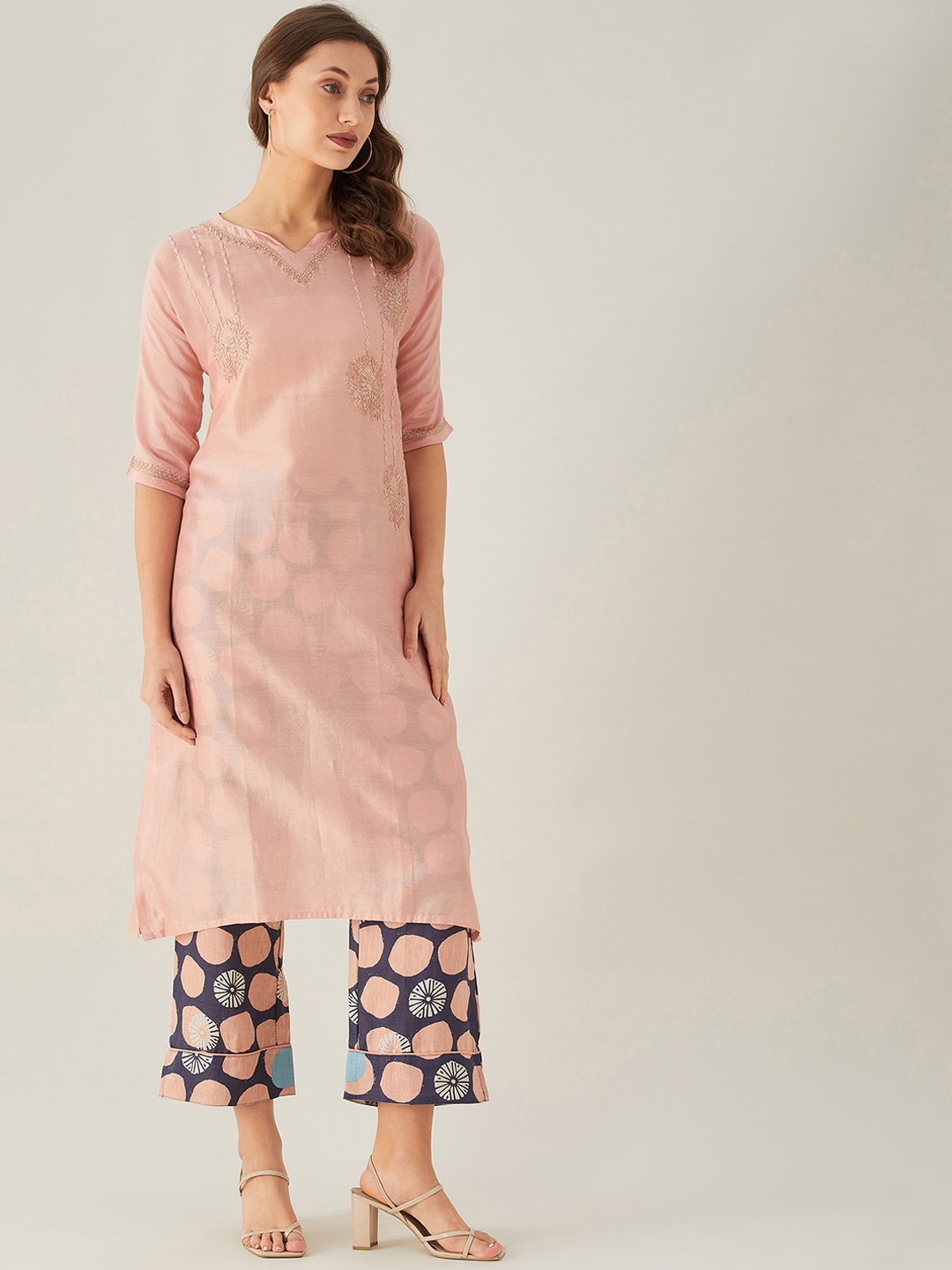 

The Kaftan Company Women Peach-Coloured Regular Chikankari Chanderi Silk Kurta with Trousers