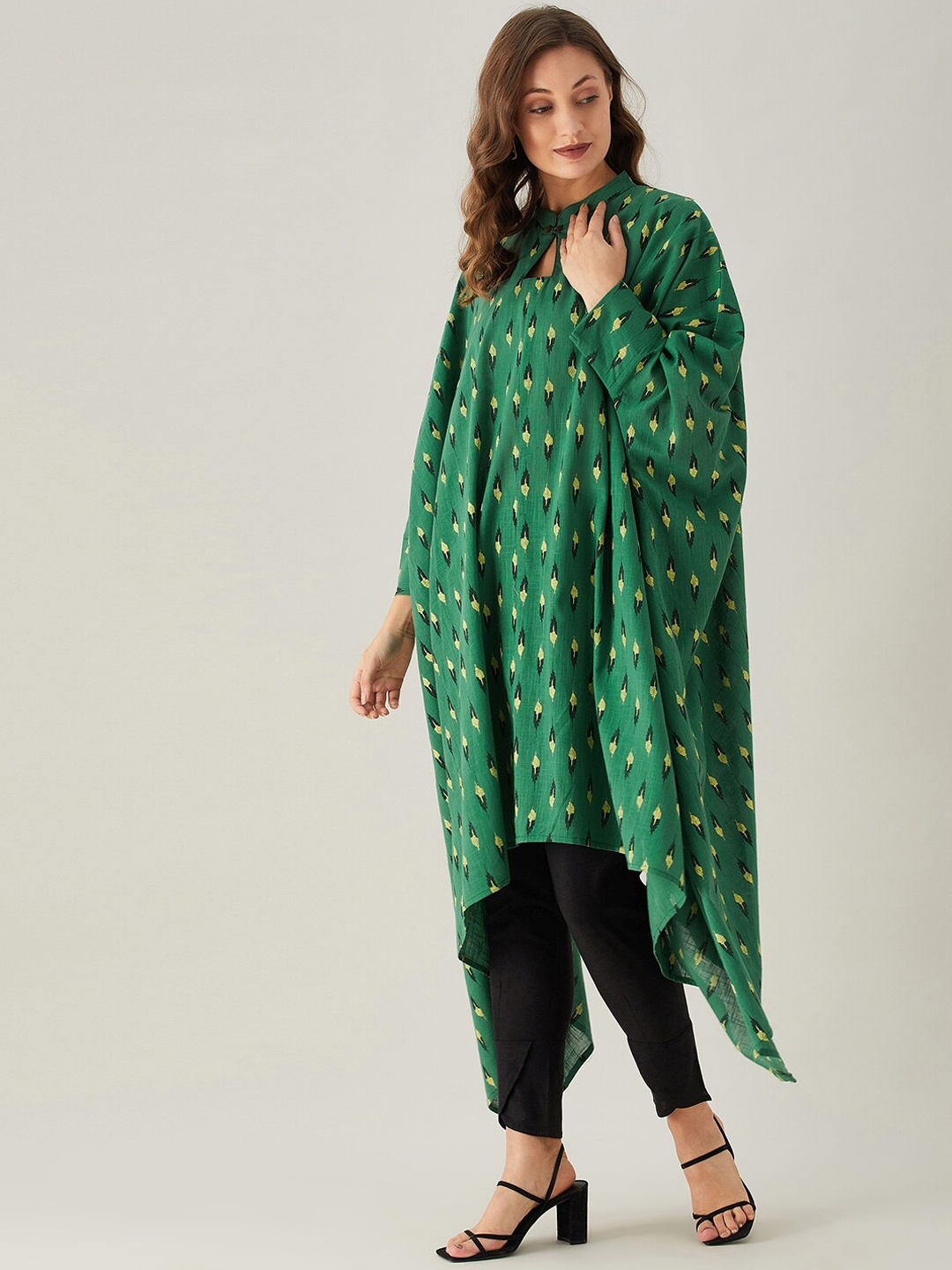

The Kaftan Company Green & Black Ethnic Printed Pure Cotton Kaftan Kurta with Trousers
