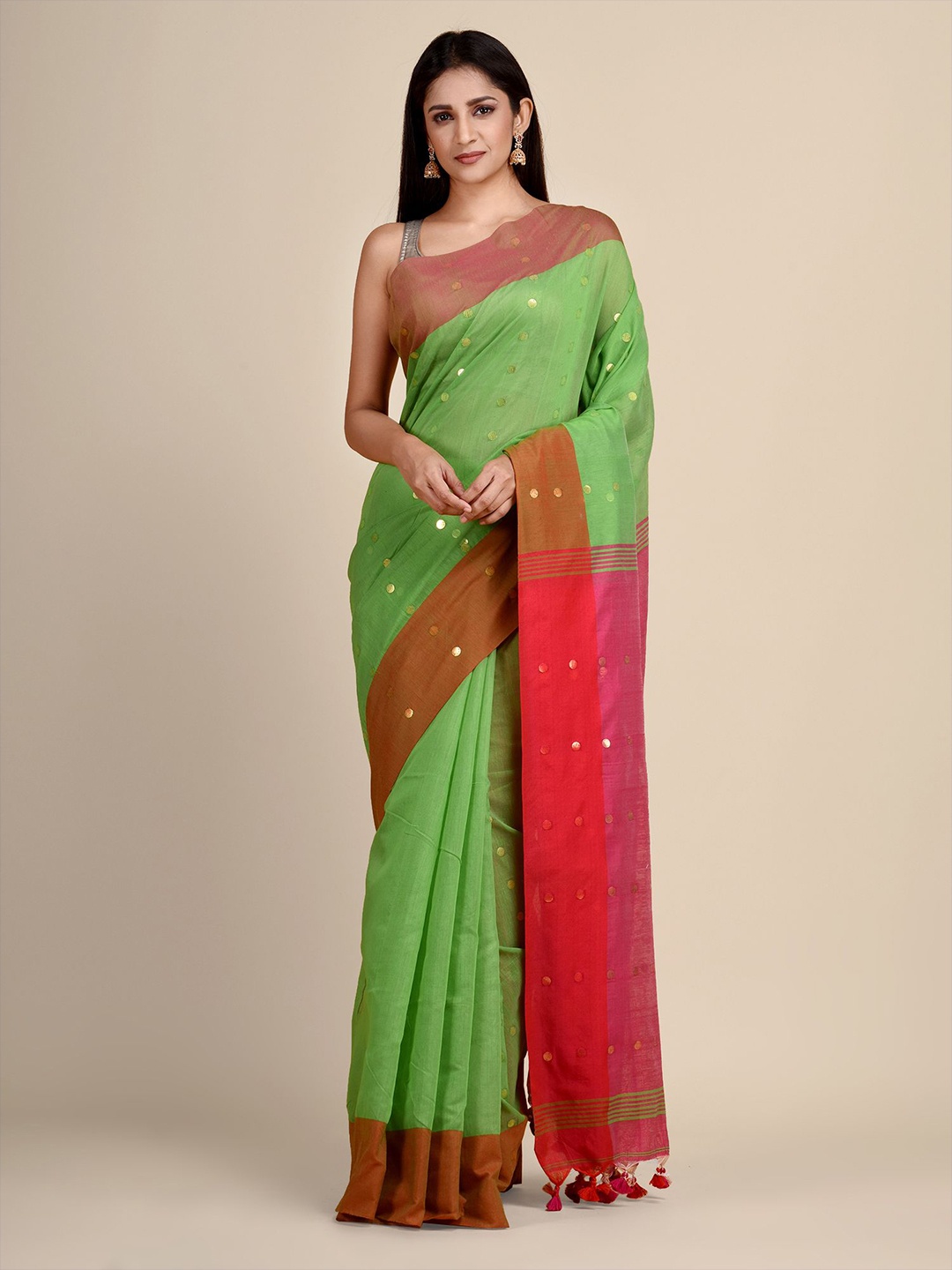 

Arhi Green & Fuchsia Sequinned Saree