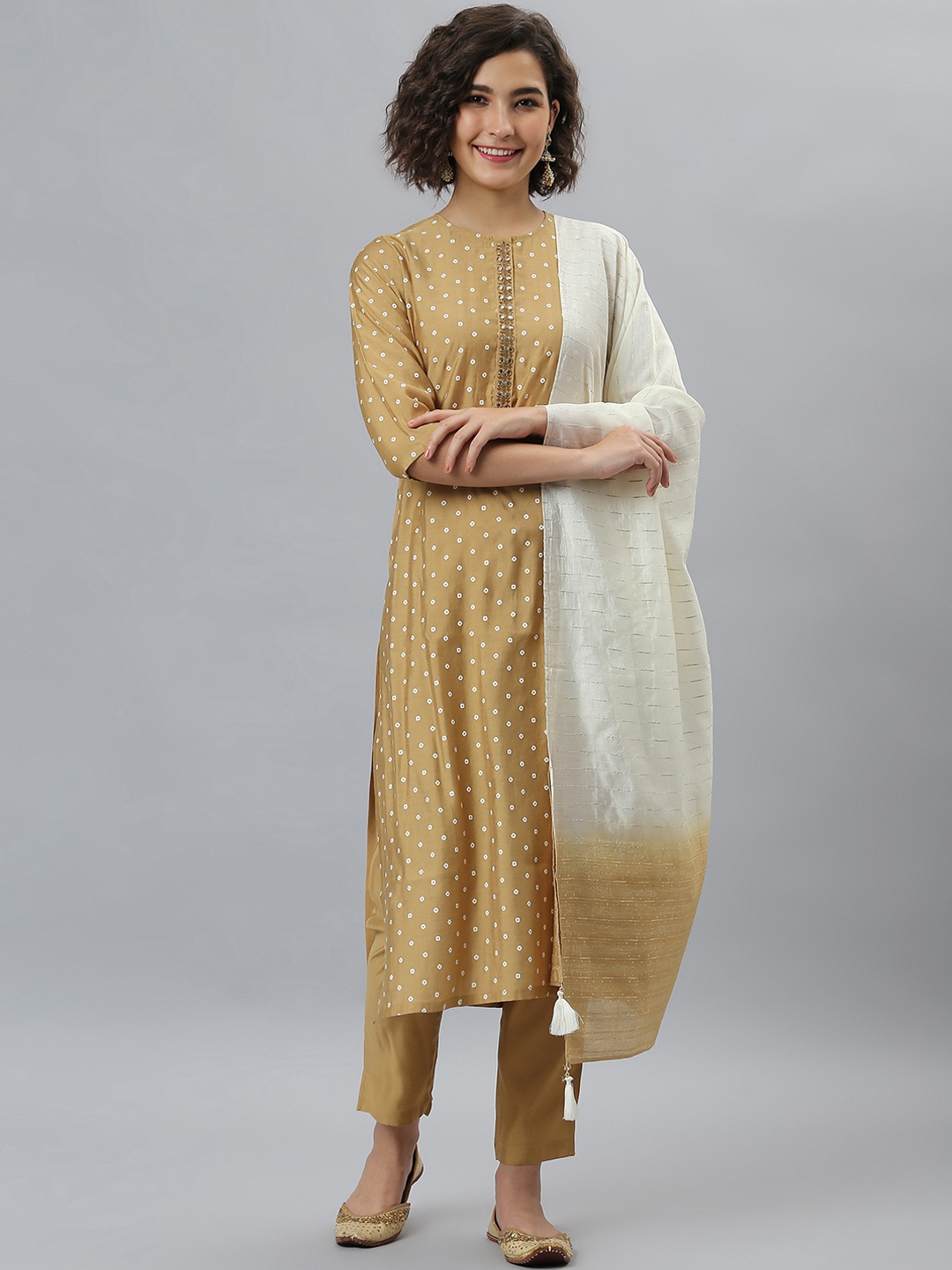 

Janasya Women Gold-Toned Ethnic Motifs Empire Kurta with Trousers
