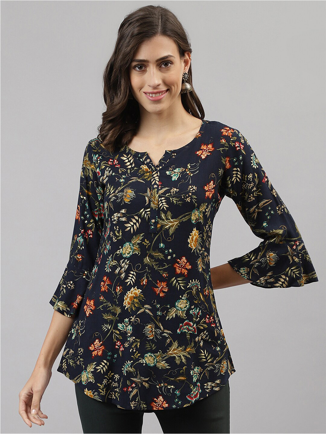 

TANKHI Blue & Green Floral Printed Tunic
